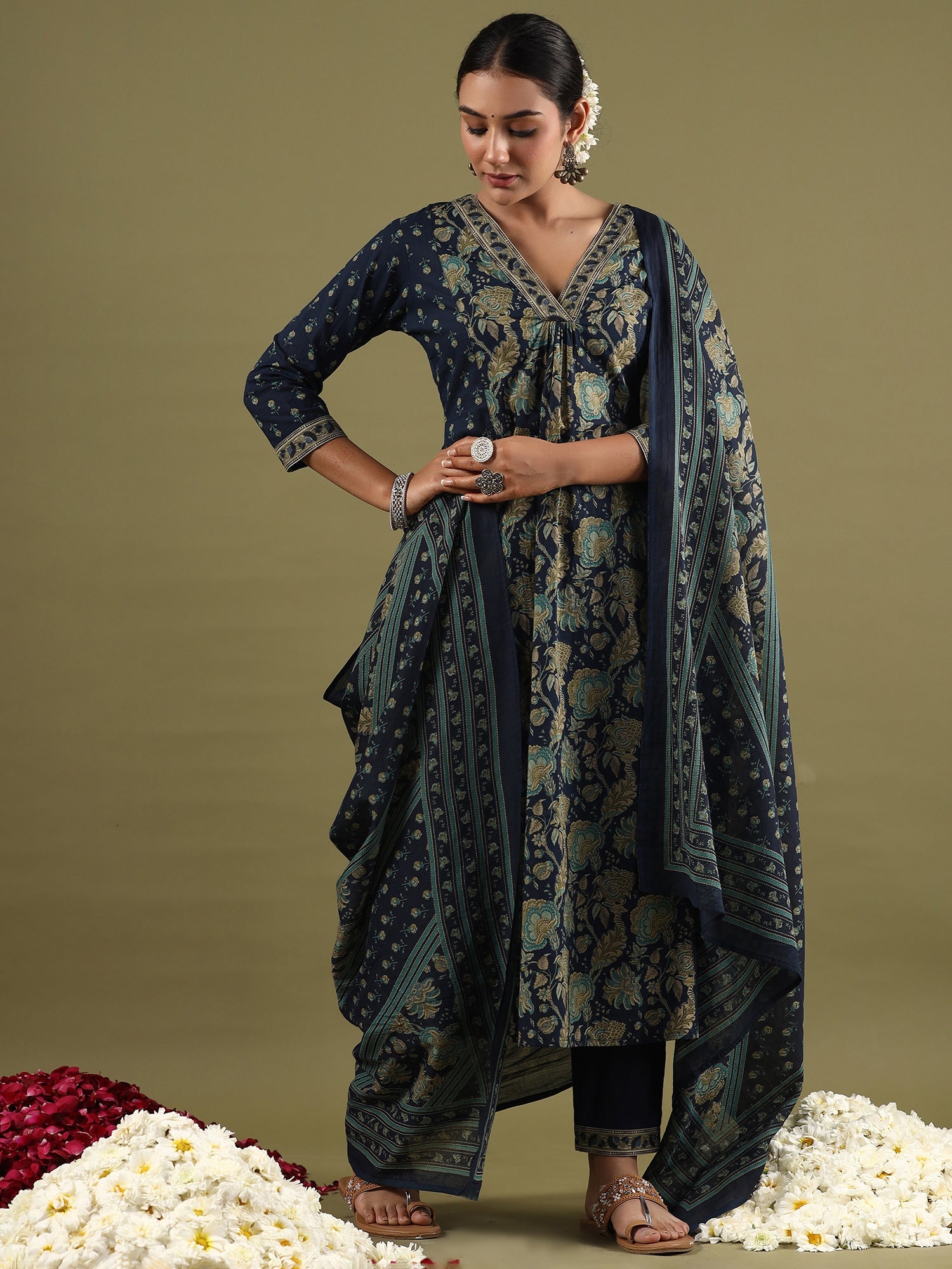 Women's Blue Pure Cotton Kurta Set - Taantav