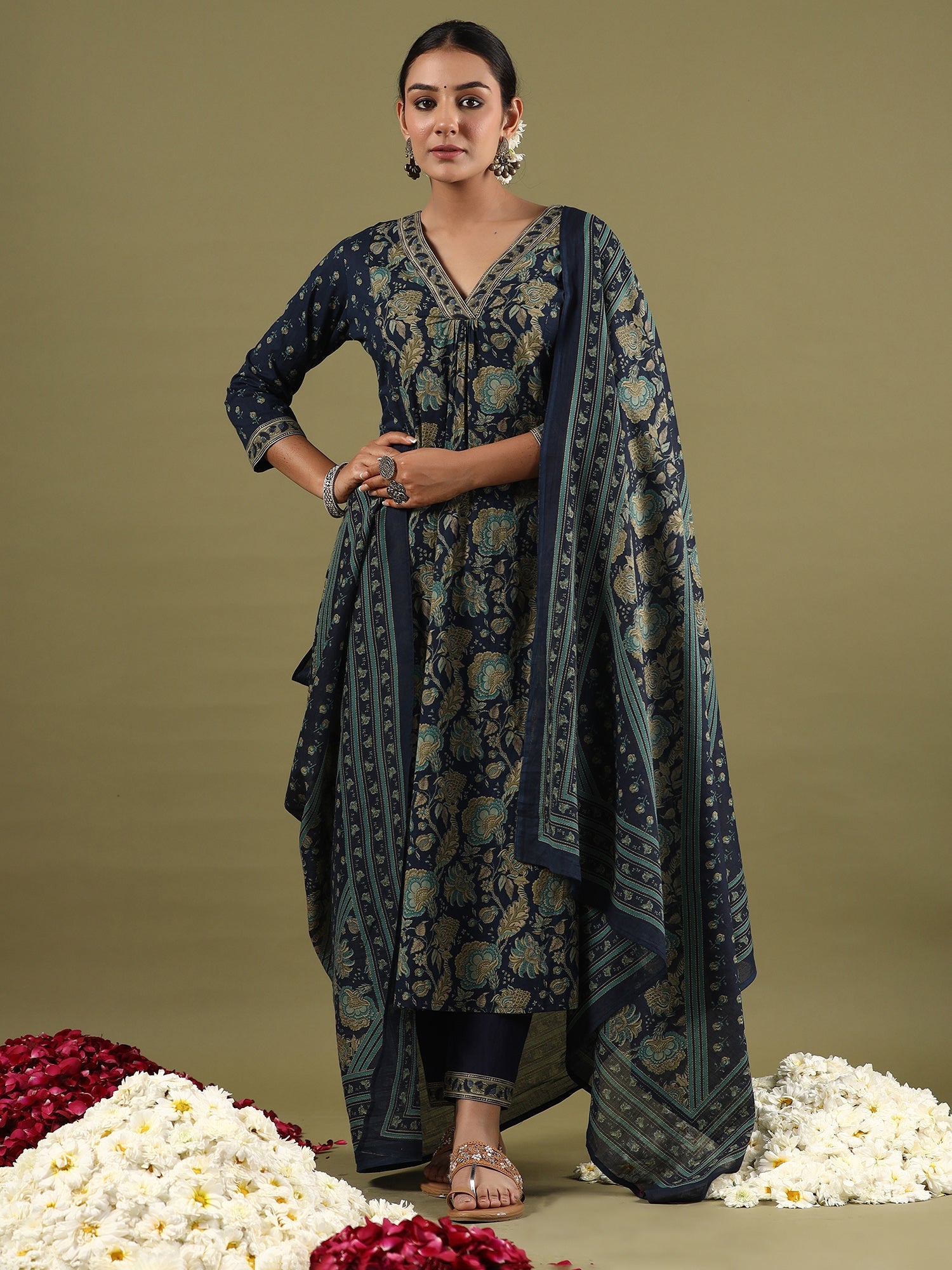 Women's Blue Pure Cotton Kurta Set - Taantav