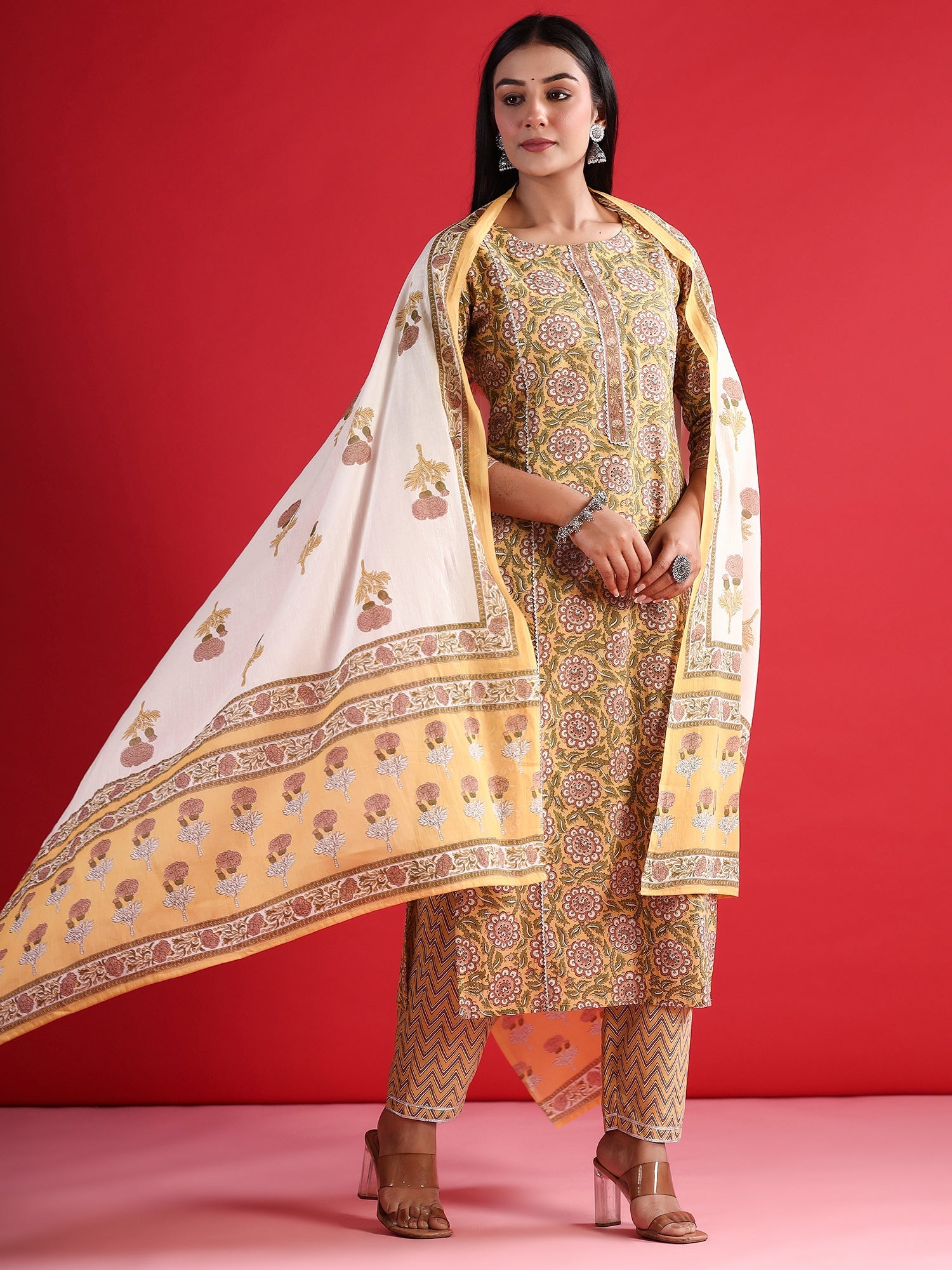 Women's Yellow Pure Cotton Kurta Set - Taantav