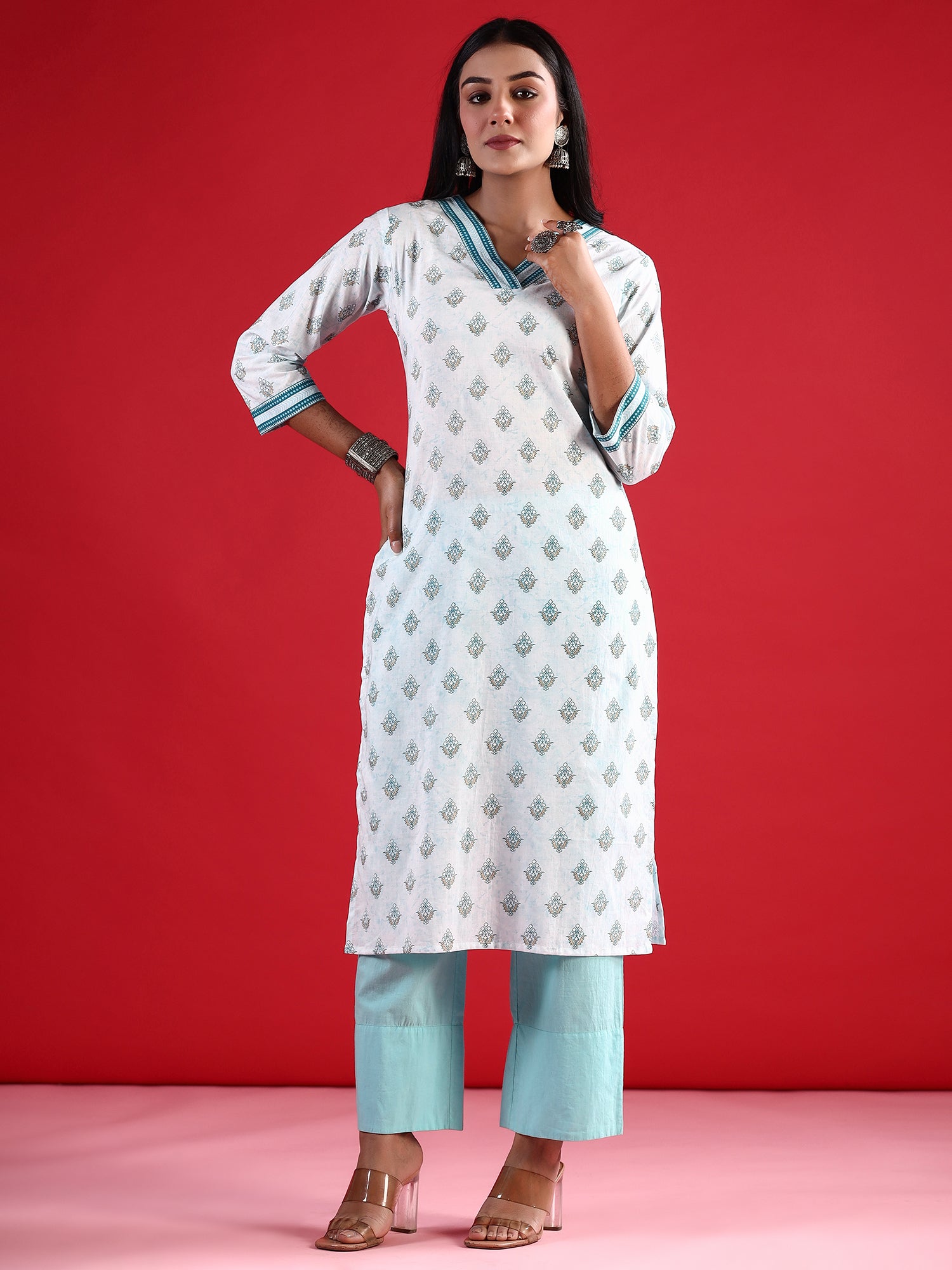 Women's White Cotton Kurta - Taantav