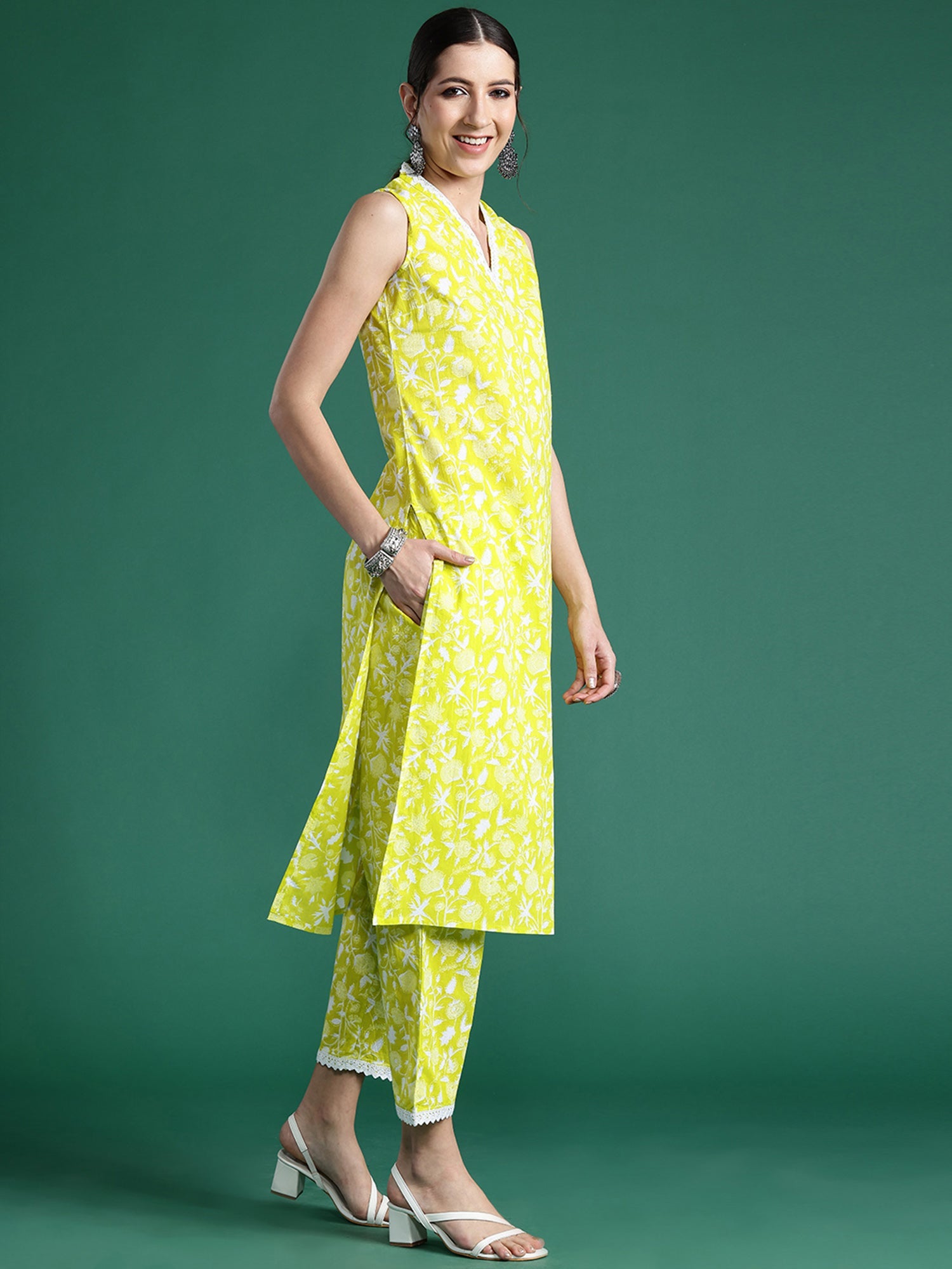 Women's Green Pure Cotton Kurta Set - Taantav