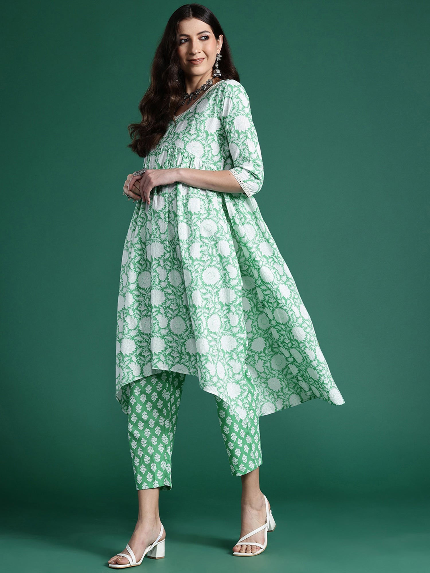 Women's Green Pure Cotton Kurta Set - Taantav