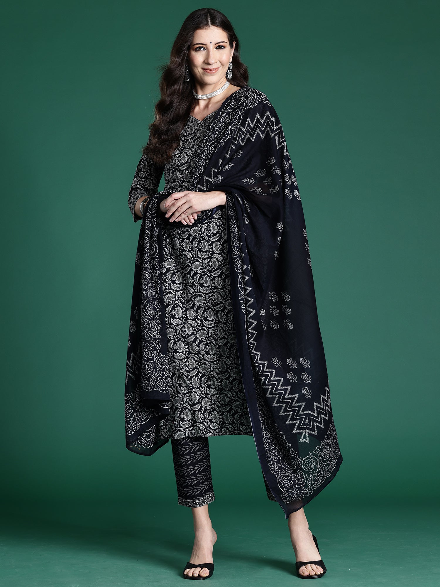 Women's Black Pure Cotton Kurta Set - Taantav