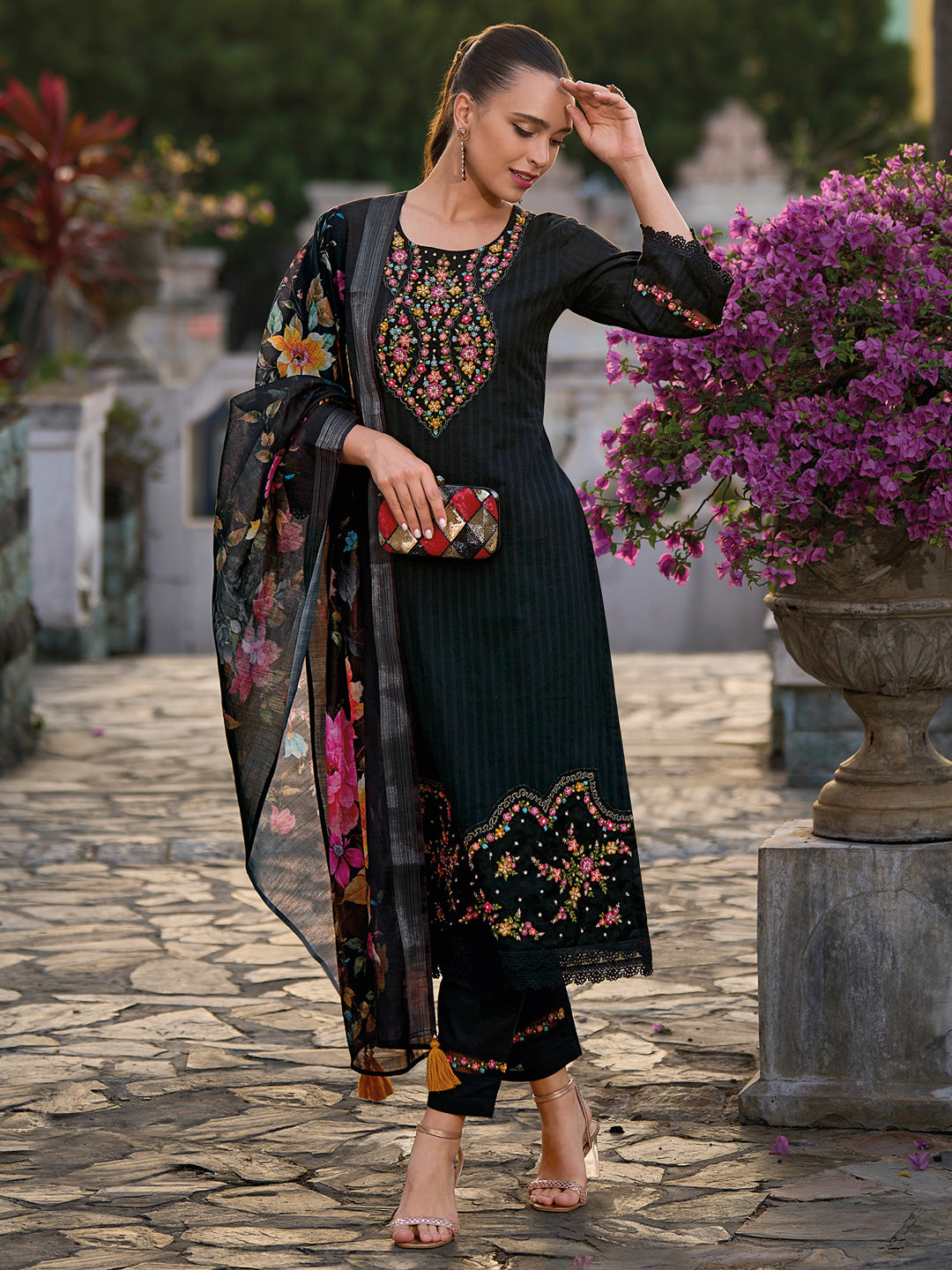 Women's Black Pure Cotton Kurta Set - Taantav