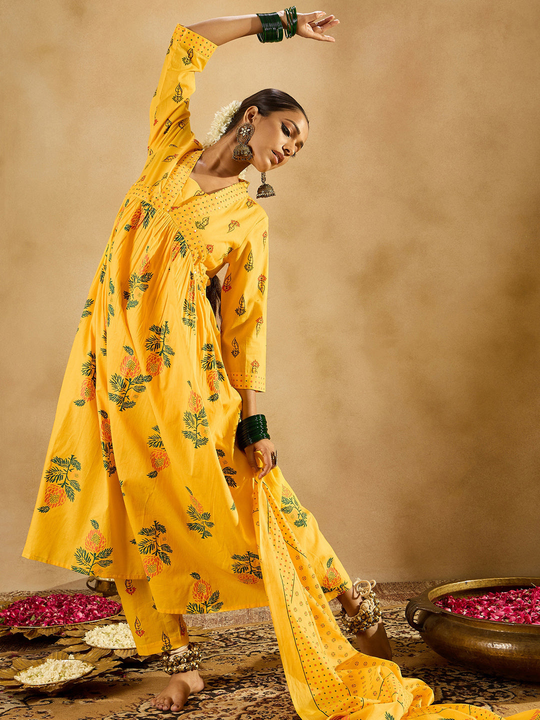 Women's Yellow Pure Cotton Kurta Set - Taantav