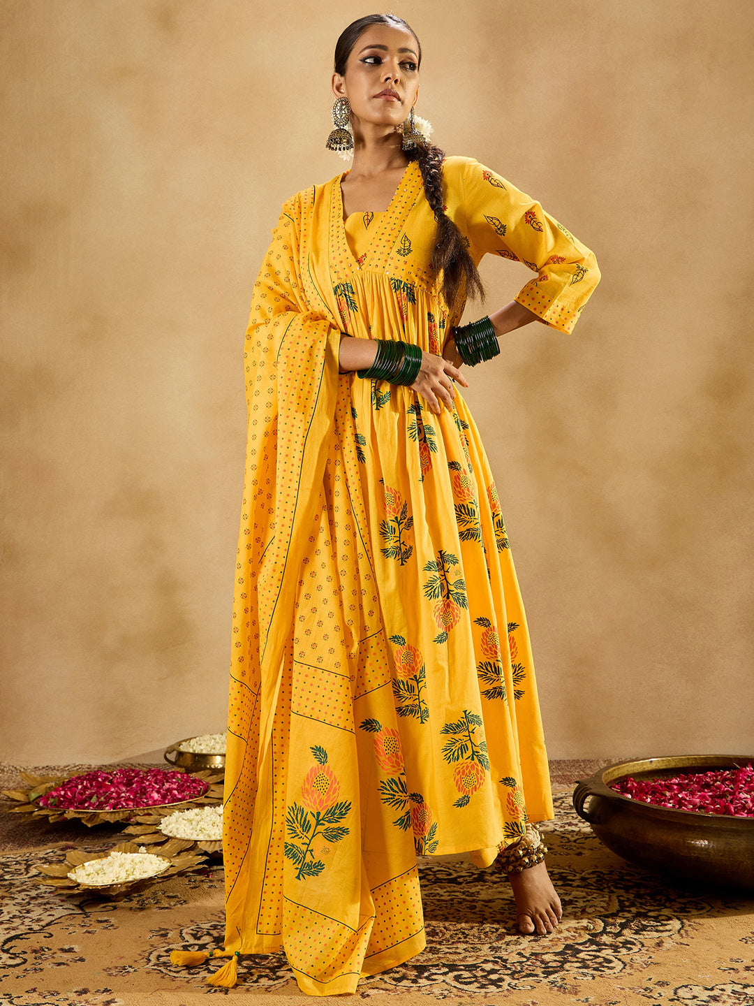 Women's Yellow Pure Cotton Kurta Set - Taantav