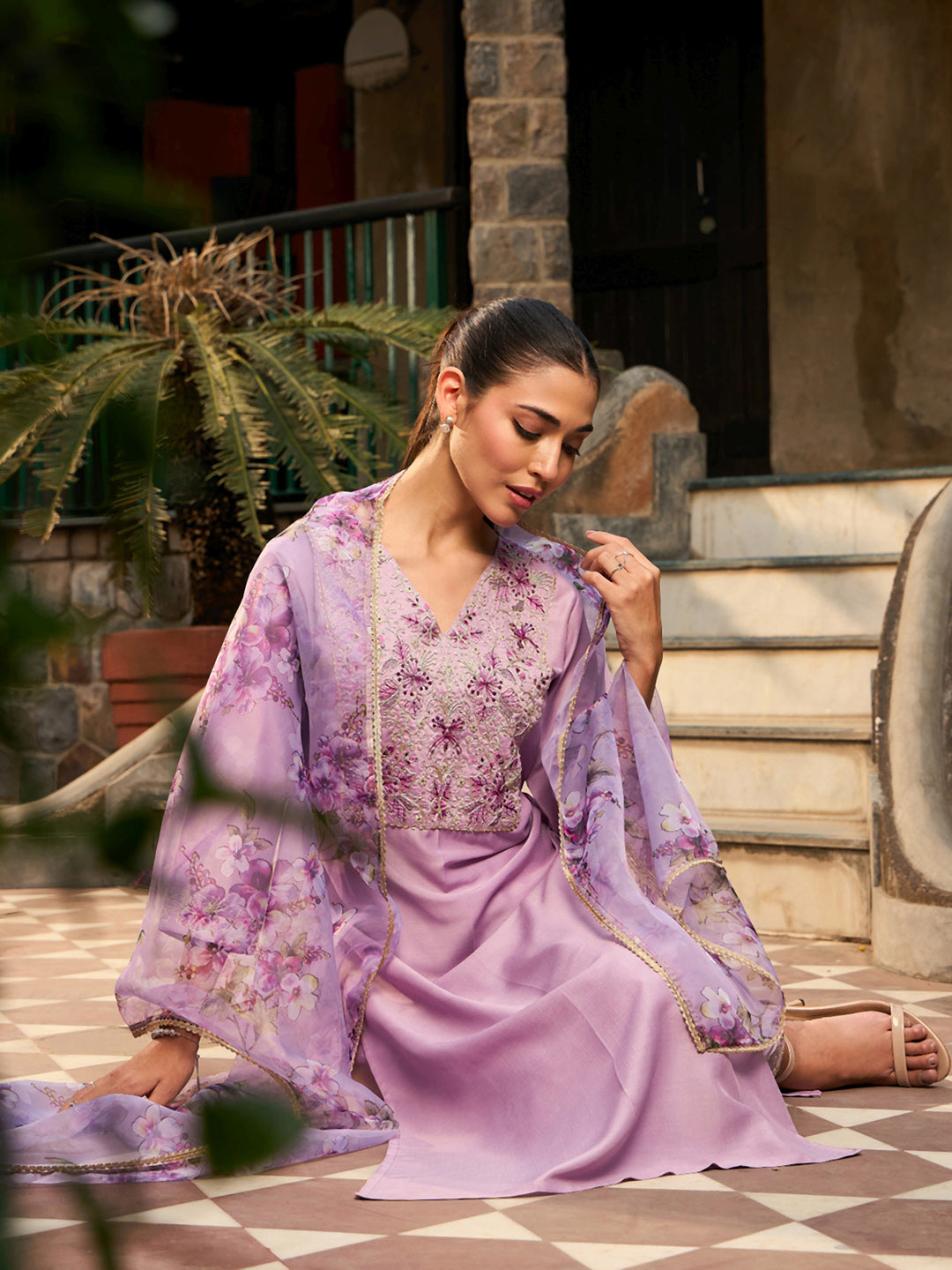 Women's Purple Silk Blend Kurta Set - Taantav