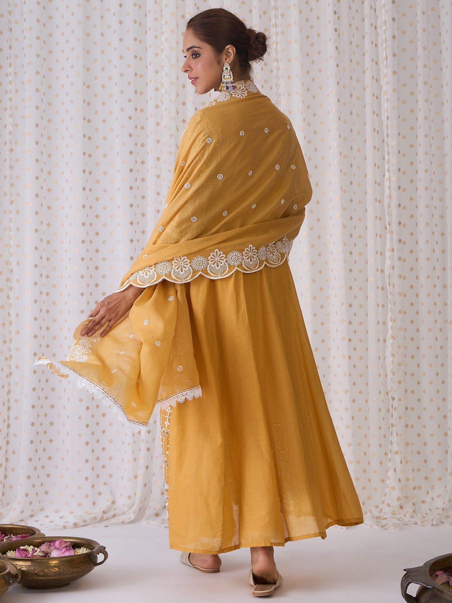 Women's Yellow Pure Cotton Kurta Set - Taantav