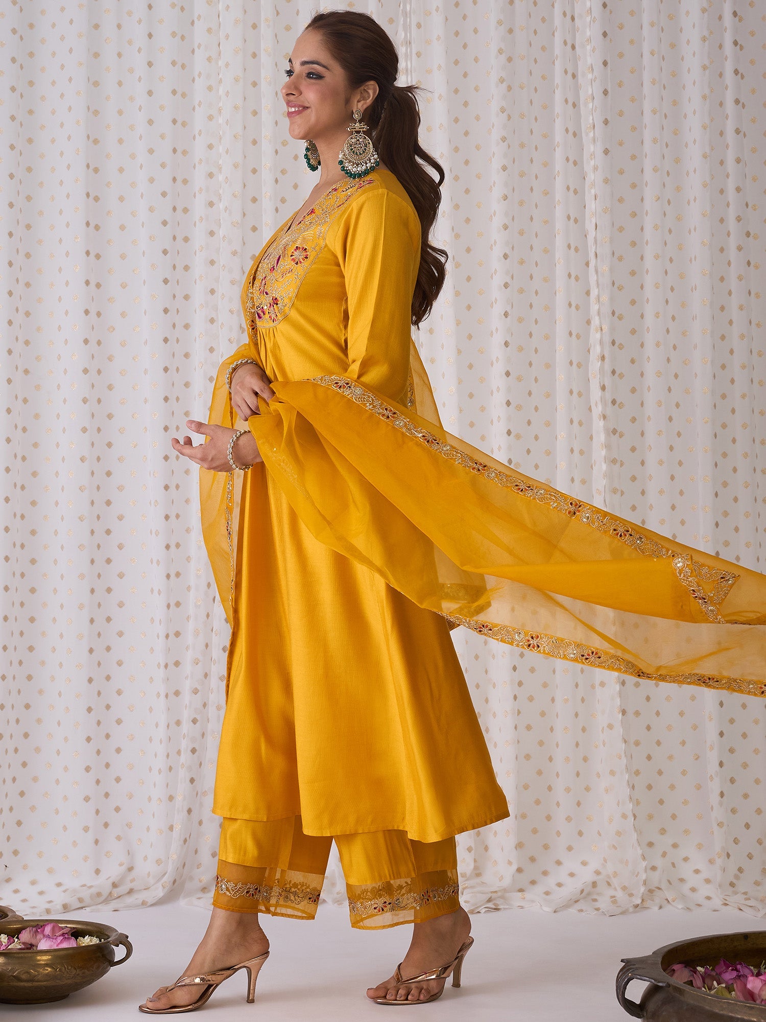 Women's Yellow Liva Kurta Set - Taantav