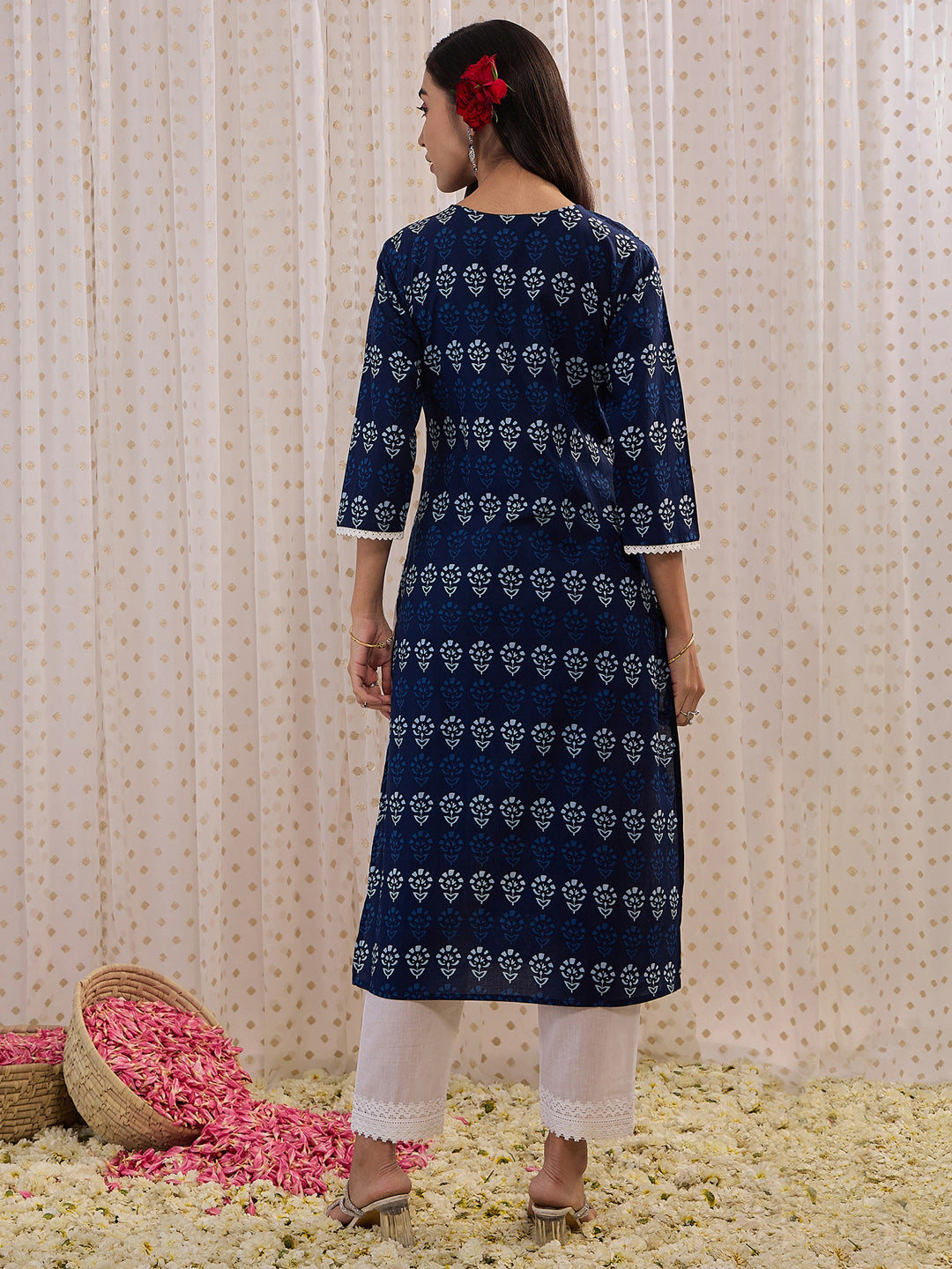 Women's Navy Blue Cotton Kurta - Taantav