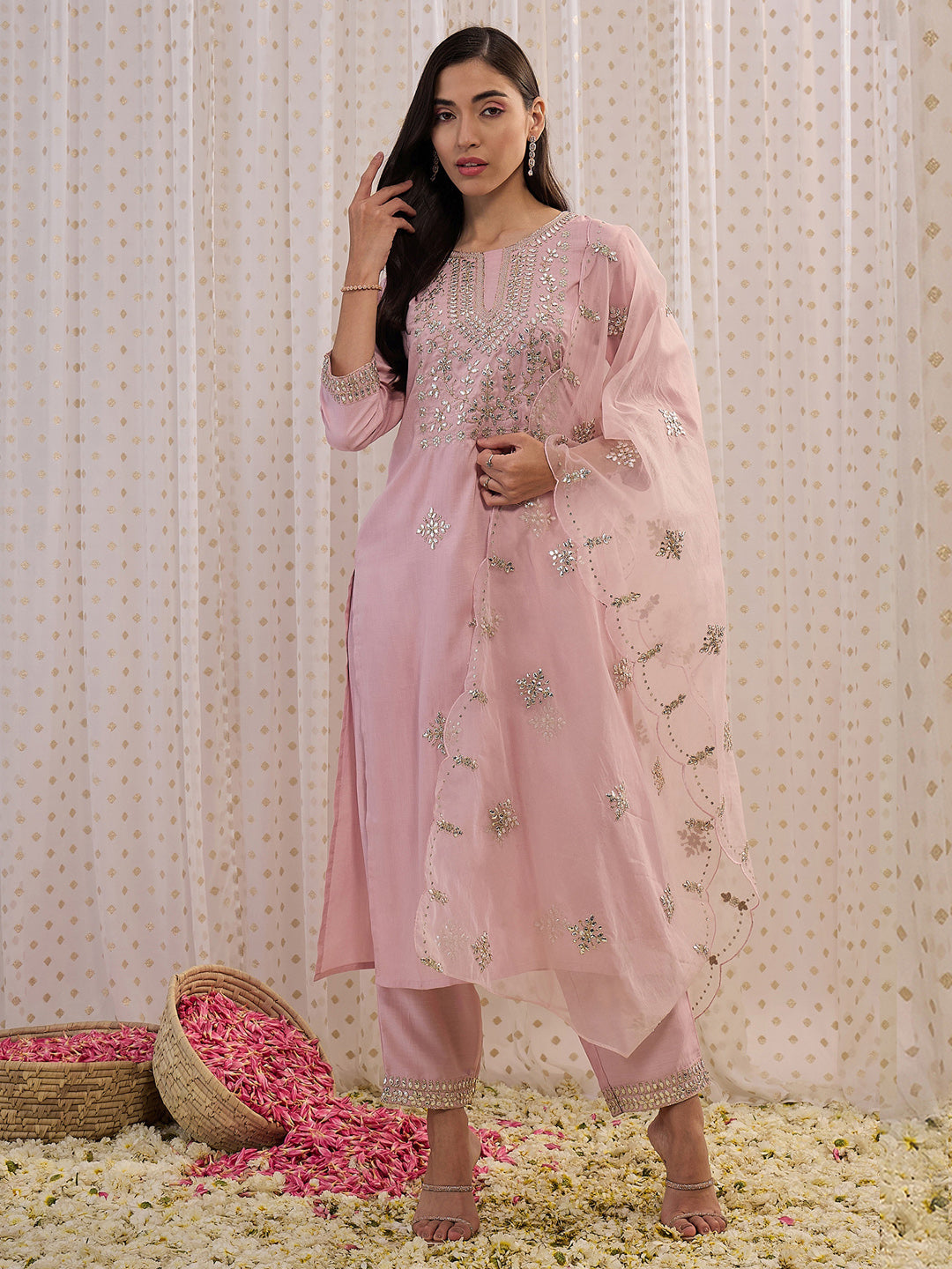 Women's Pink Silk Blend Kurta Set - Taantav