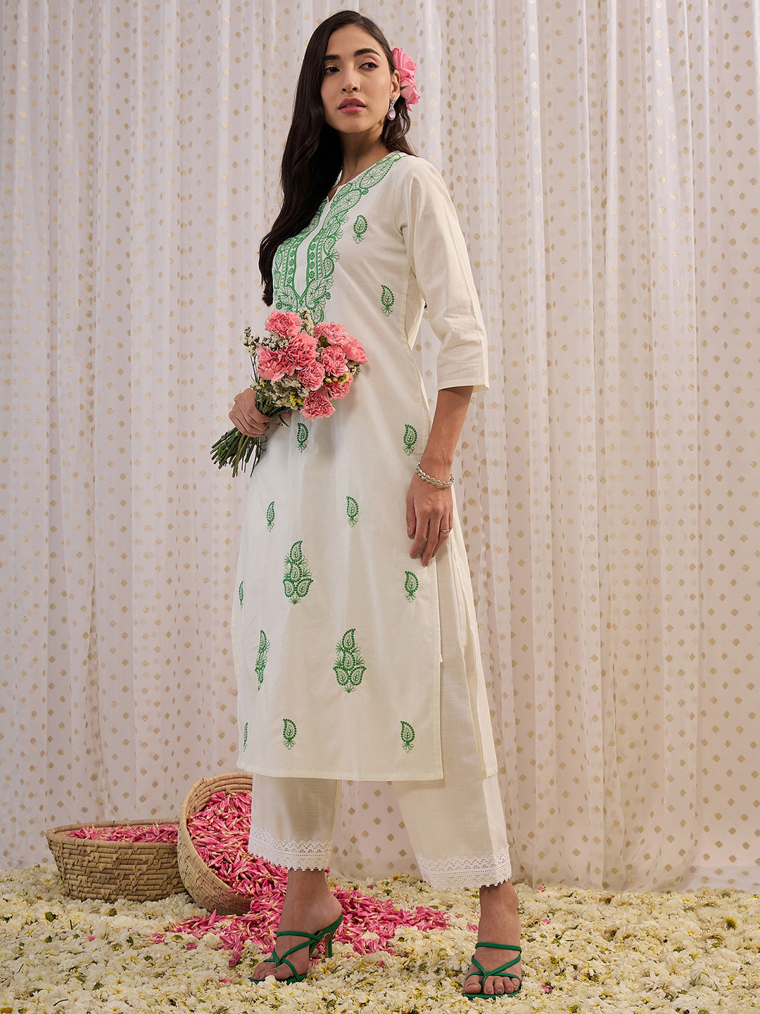 Women's White Cotton Kurta - Taantav