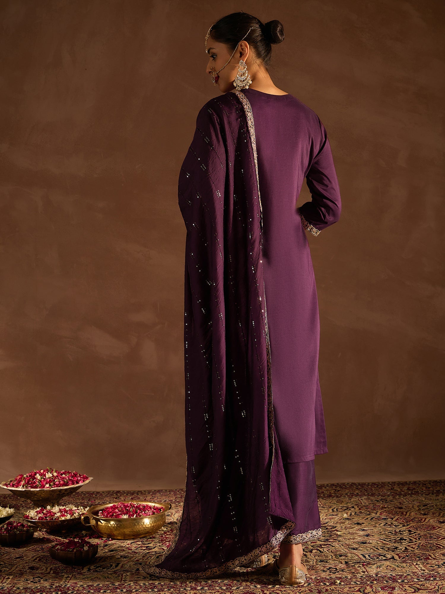 Women's Burgundy Chinon Kurta Set - Taantav