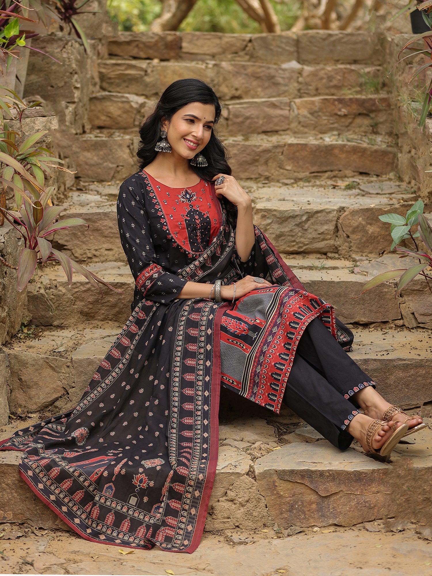 Women's Black Pure Cotton Kurta Set - Taantav