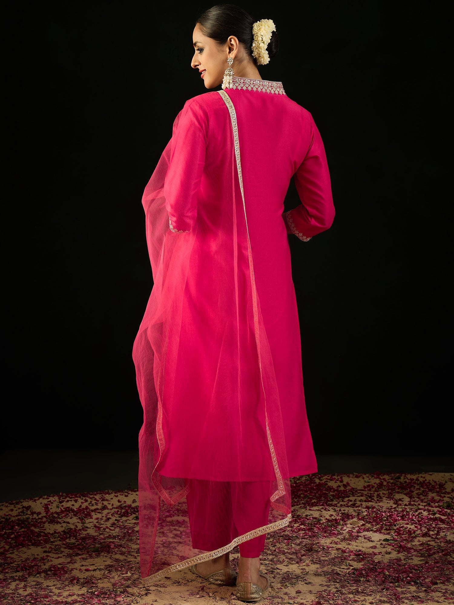 Women's Magenta Silk Blend Kurta Set - Taantav