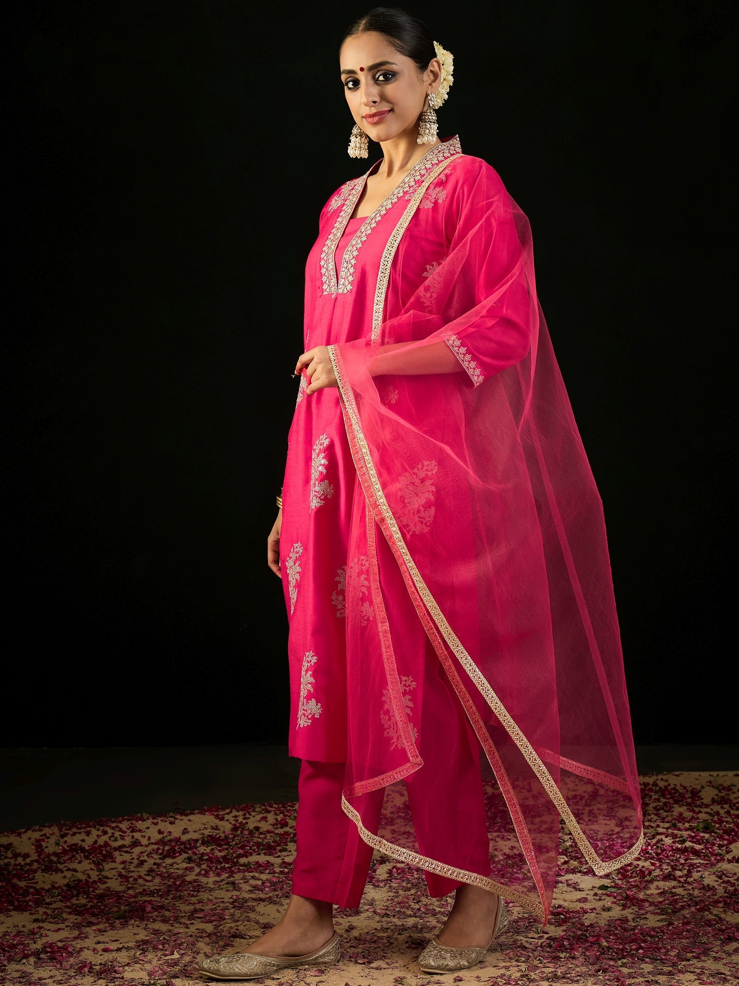 Women's Magenta Silk Blend Kurta Set - Taantav