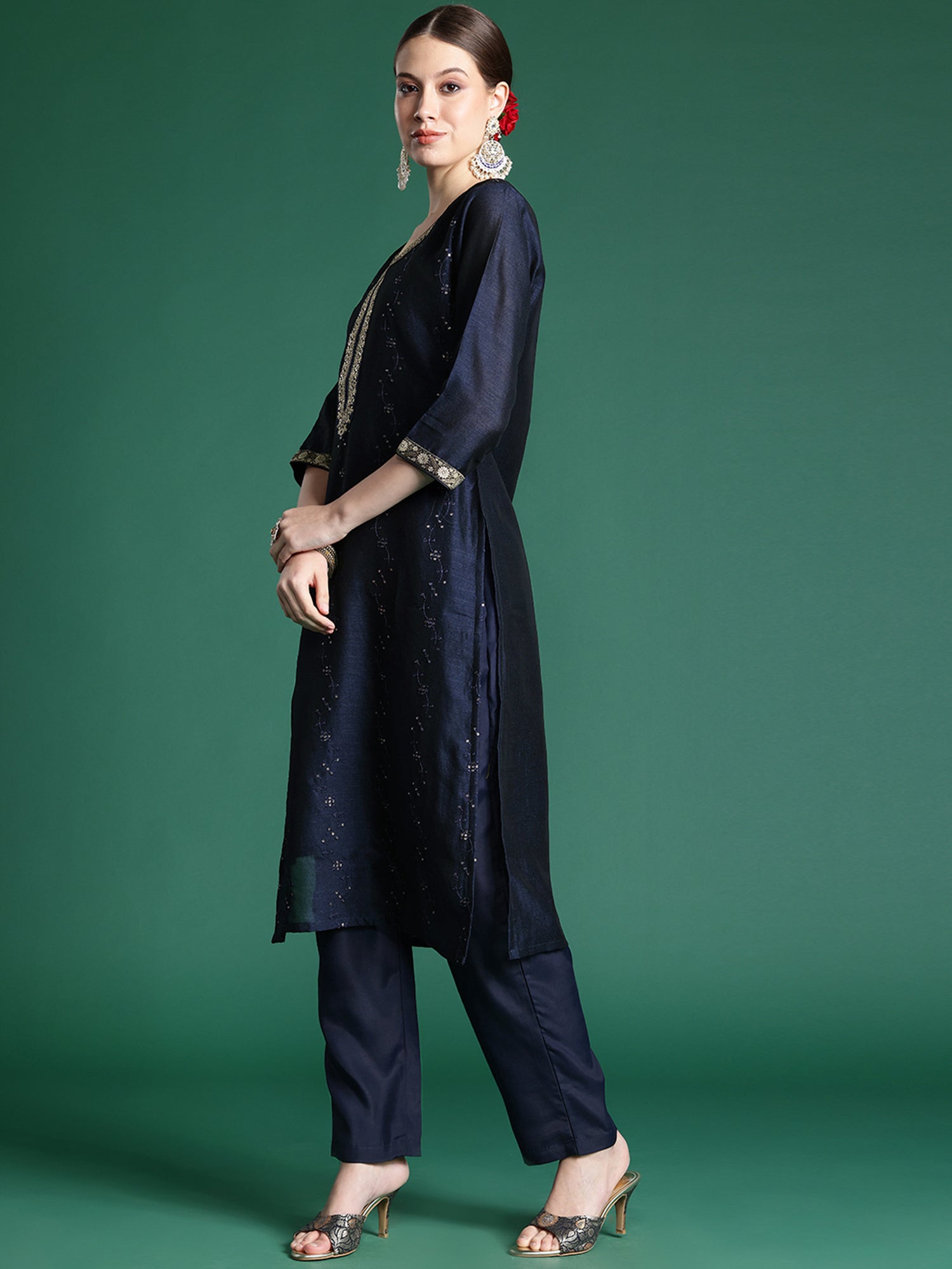 Women's Blue Silk Blend Kurta Set - Taantav