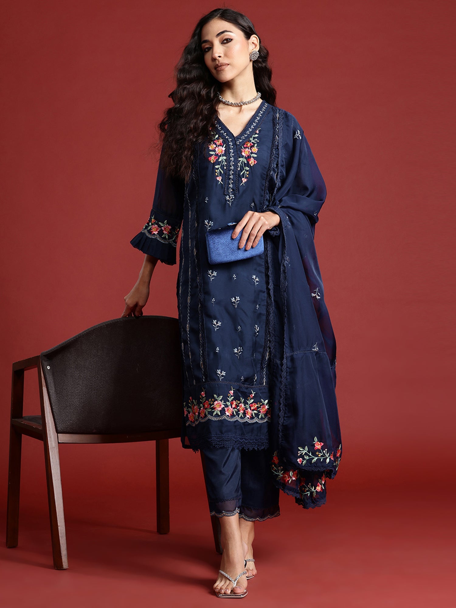 Women's Navy Blue Organza Kurta Set - Taantav