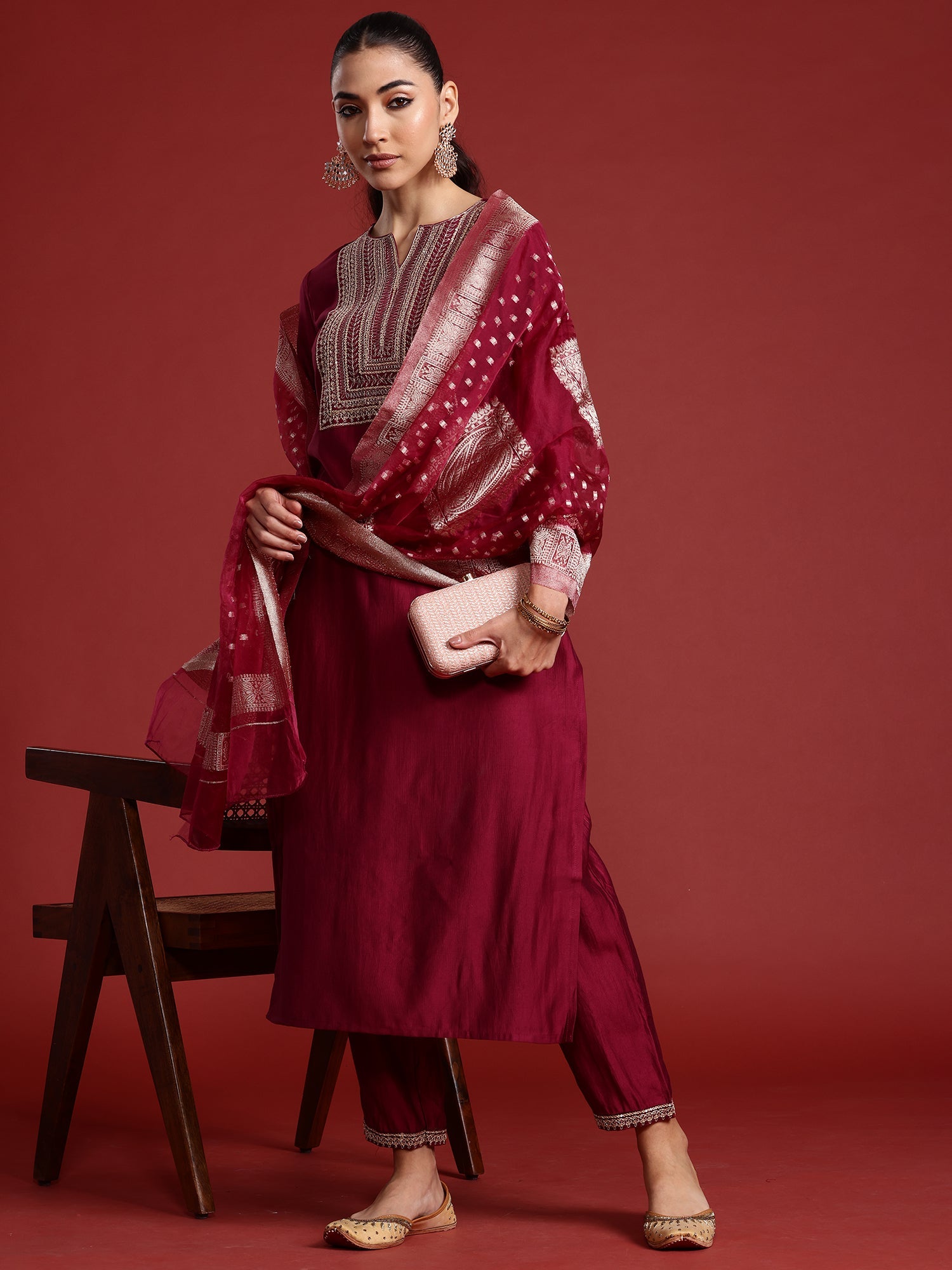 Women's Burgundy Liva Kurta Set - Taantav