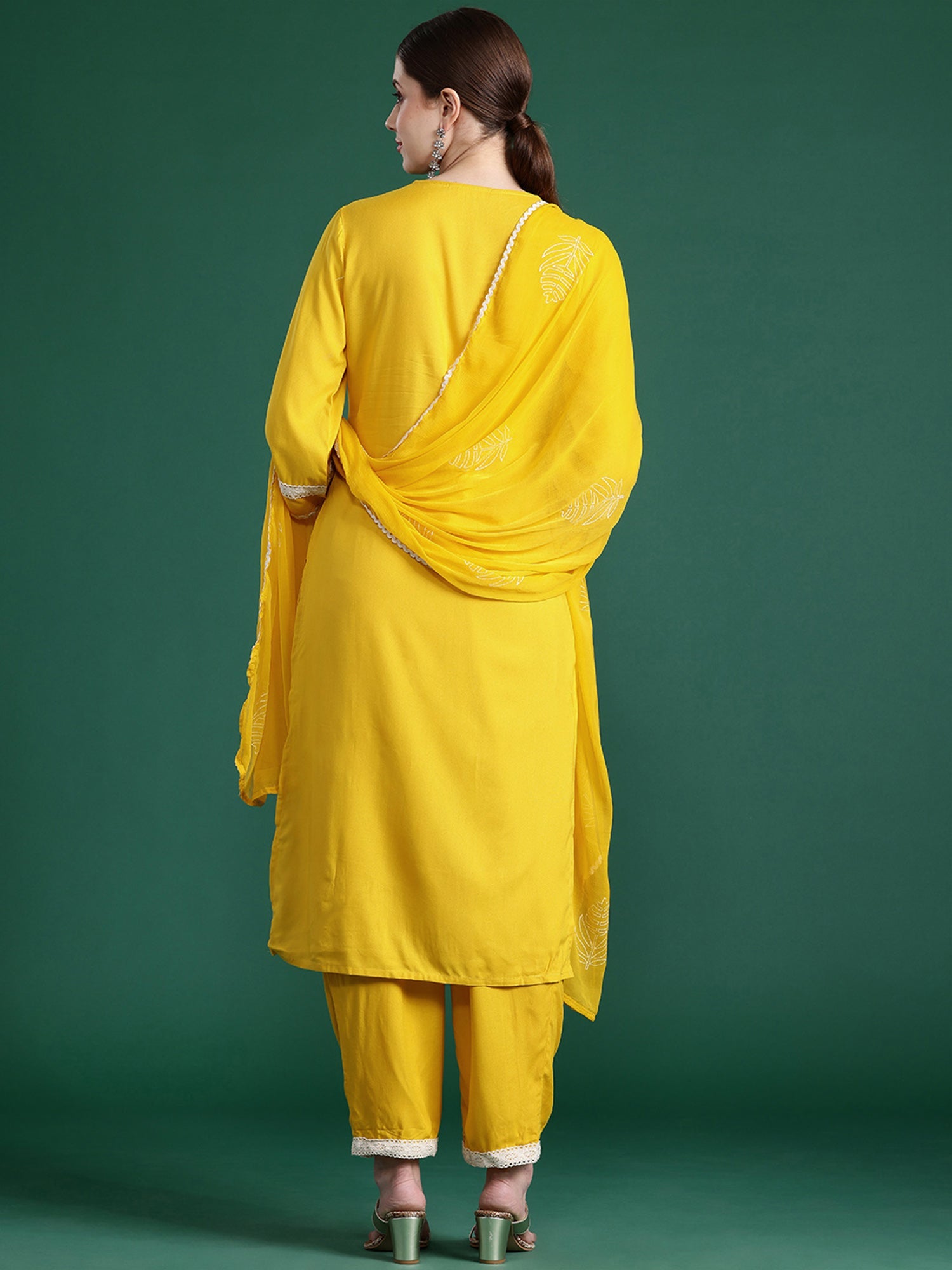 Women's Yellow Viscose Rayon Kurta Set - Taantav