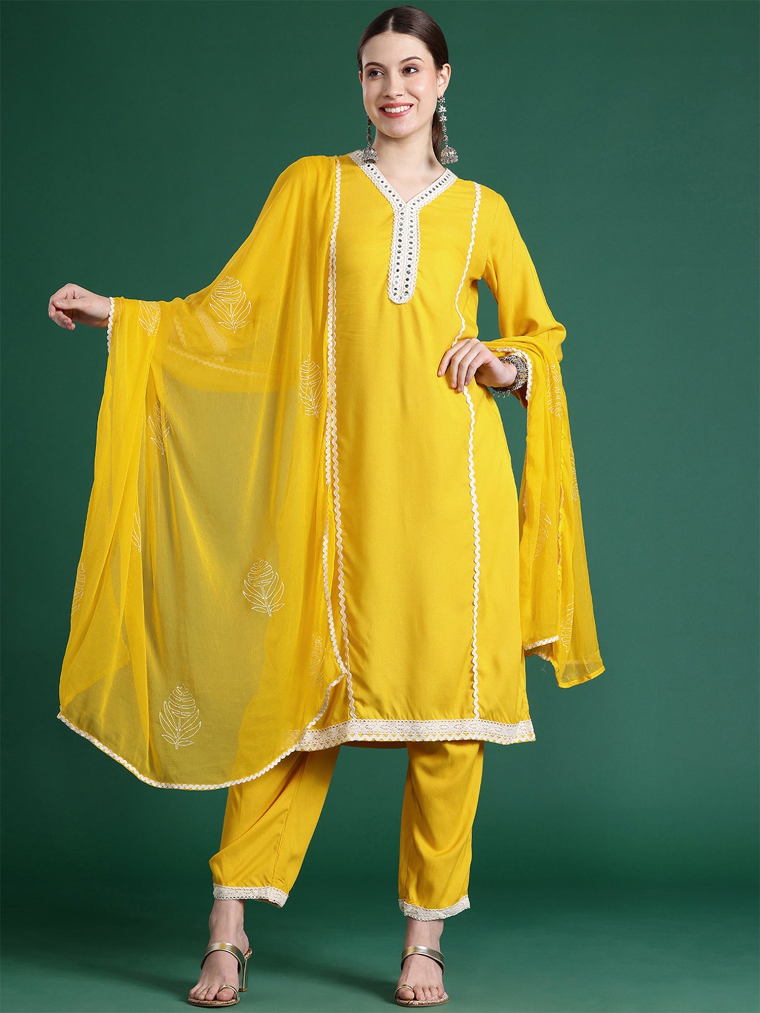 Women's Yellow Viscose Rayon Kurta Set - Taantav