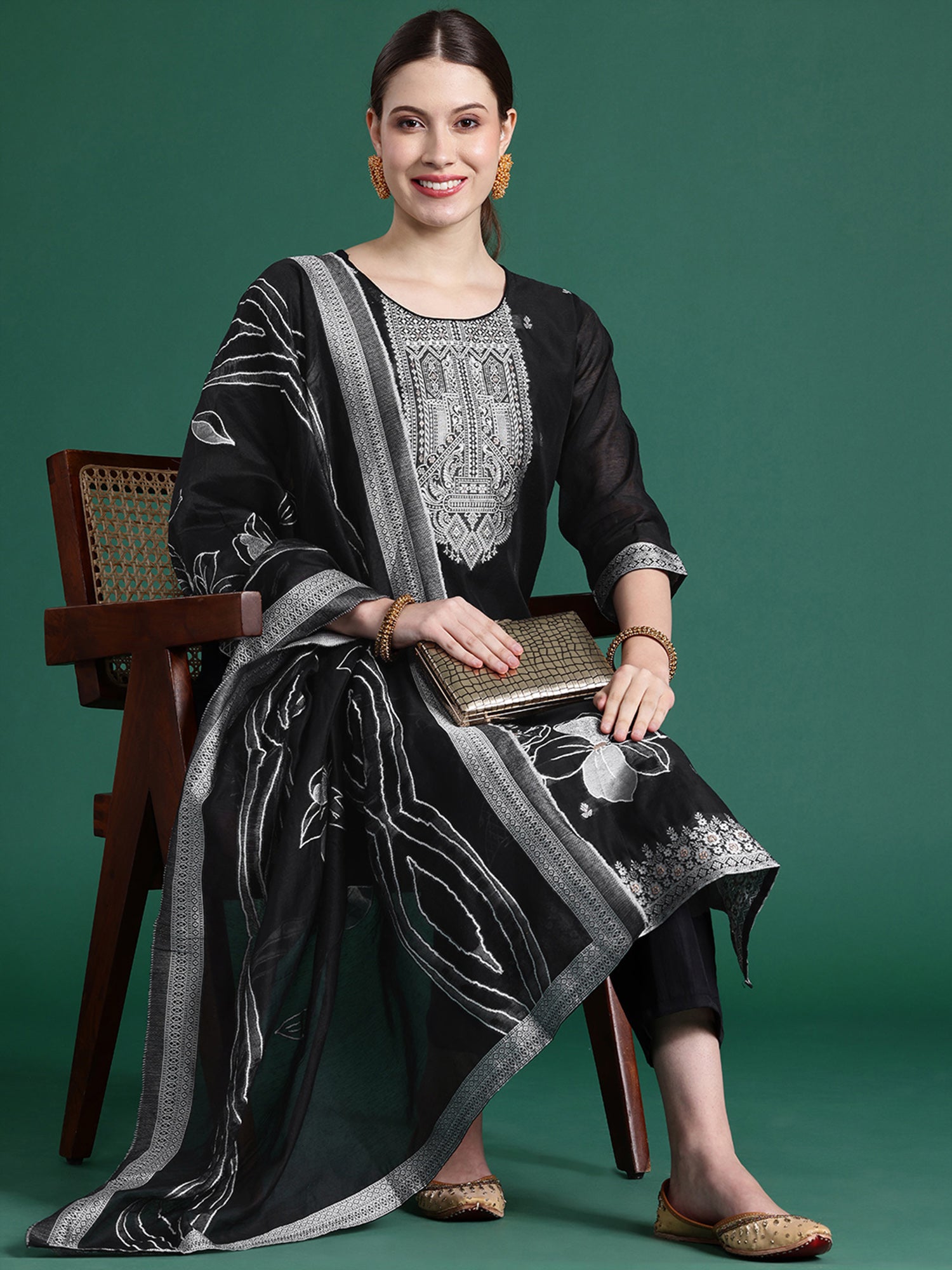 Women's Black Silk Blend Kurta Set - Taantav