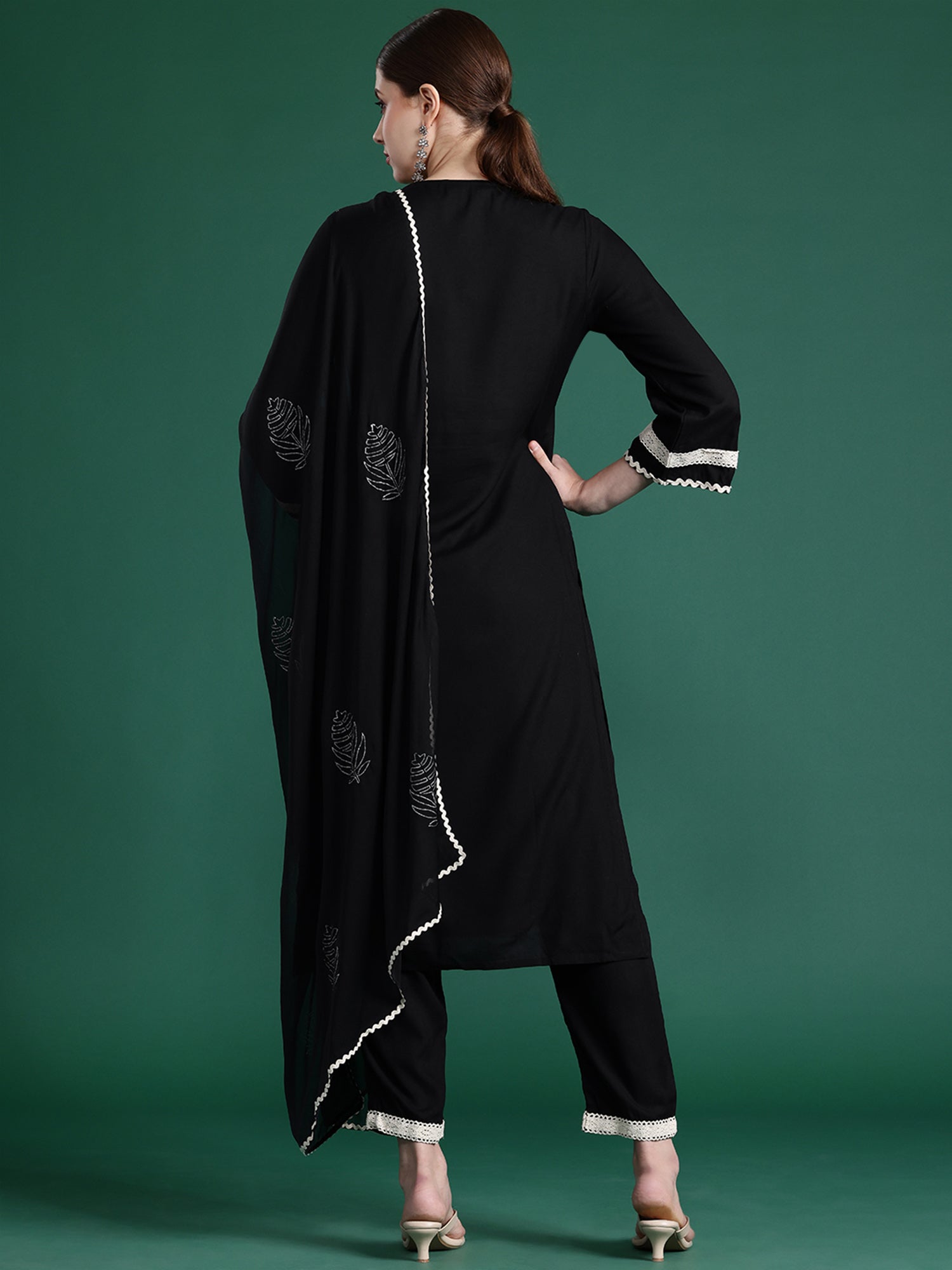 Women's Black Viscose Rayon Kurta Set - Taantav