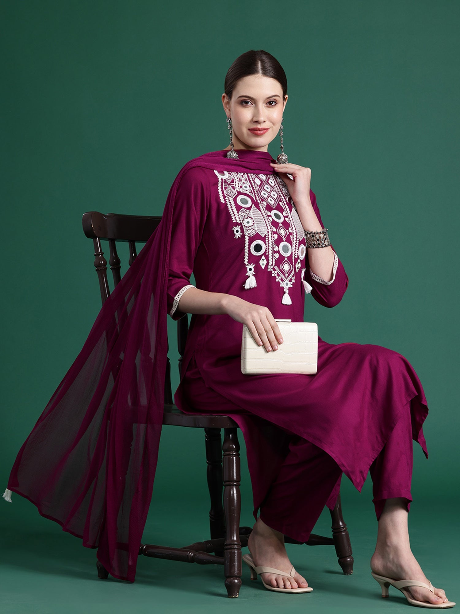 Women's Burgundy Viscose Rayon Kurta Set - Taantav