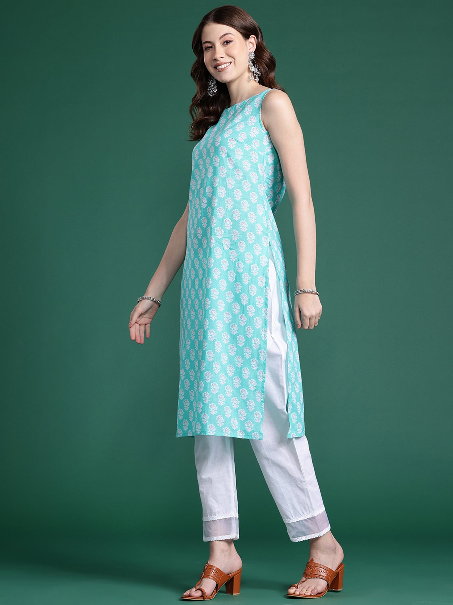 Women's Blue Cotton Kurta - Taantav