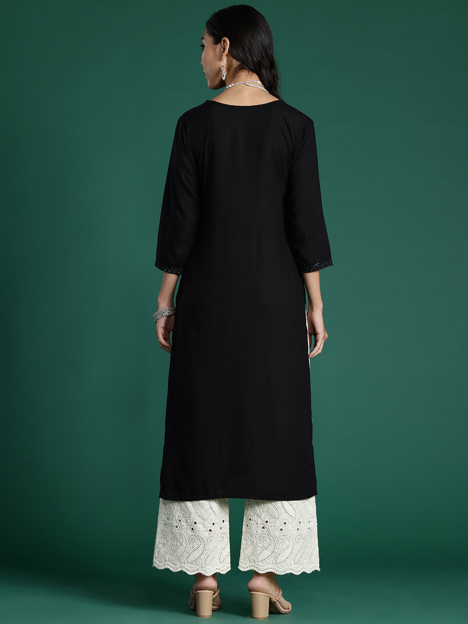 Women's Black Viscose Rayon Kurta - Taantav