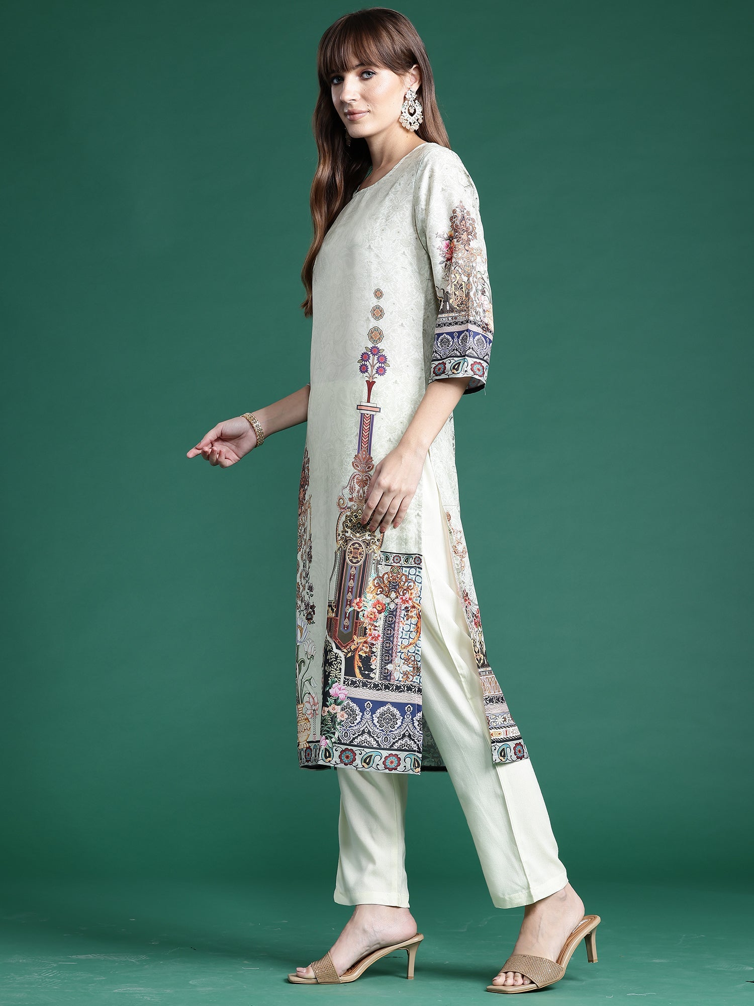 Women's Green Silk Blend Kurta Set - Taantav