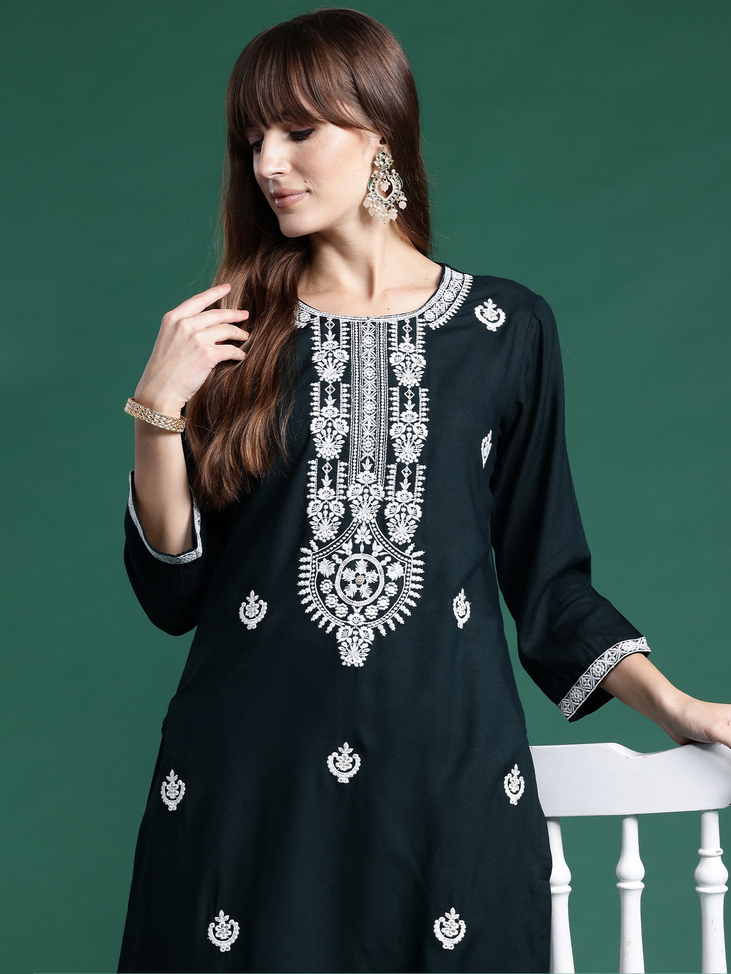 Women's Green Viscose Rayon Kurta - Taantav