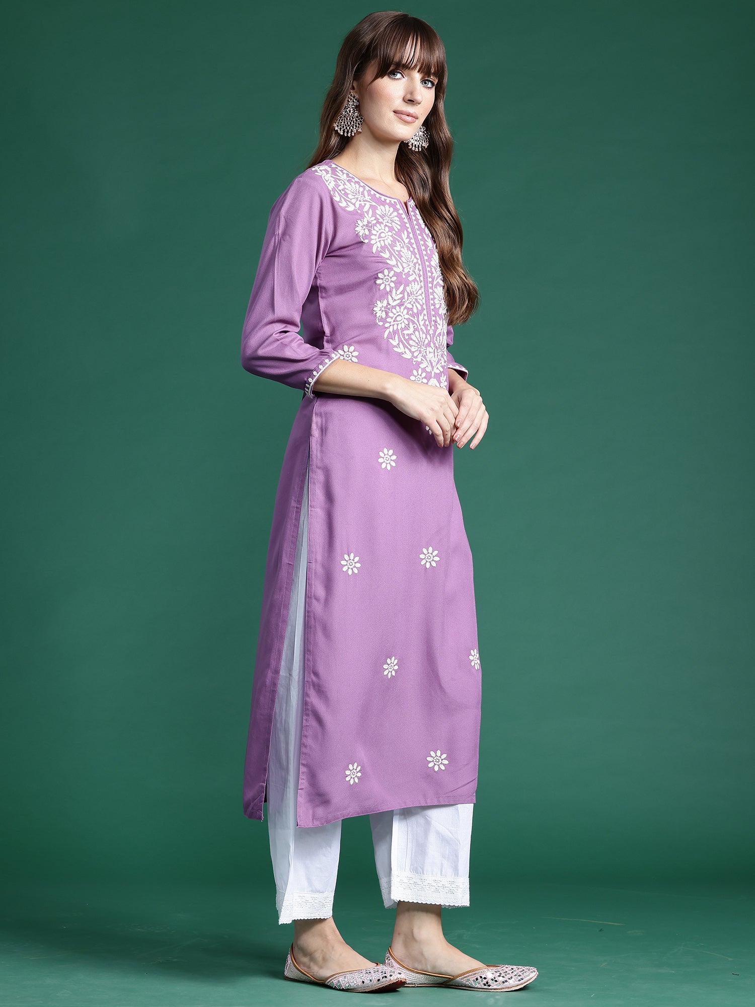 Women's Lavender Viscose Rayon Kurta - Taantav