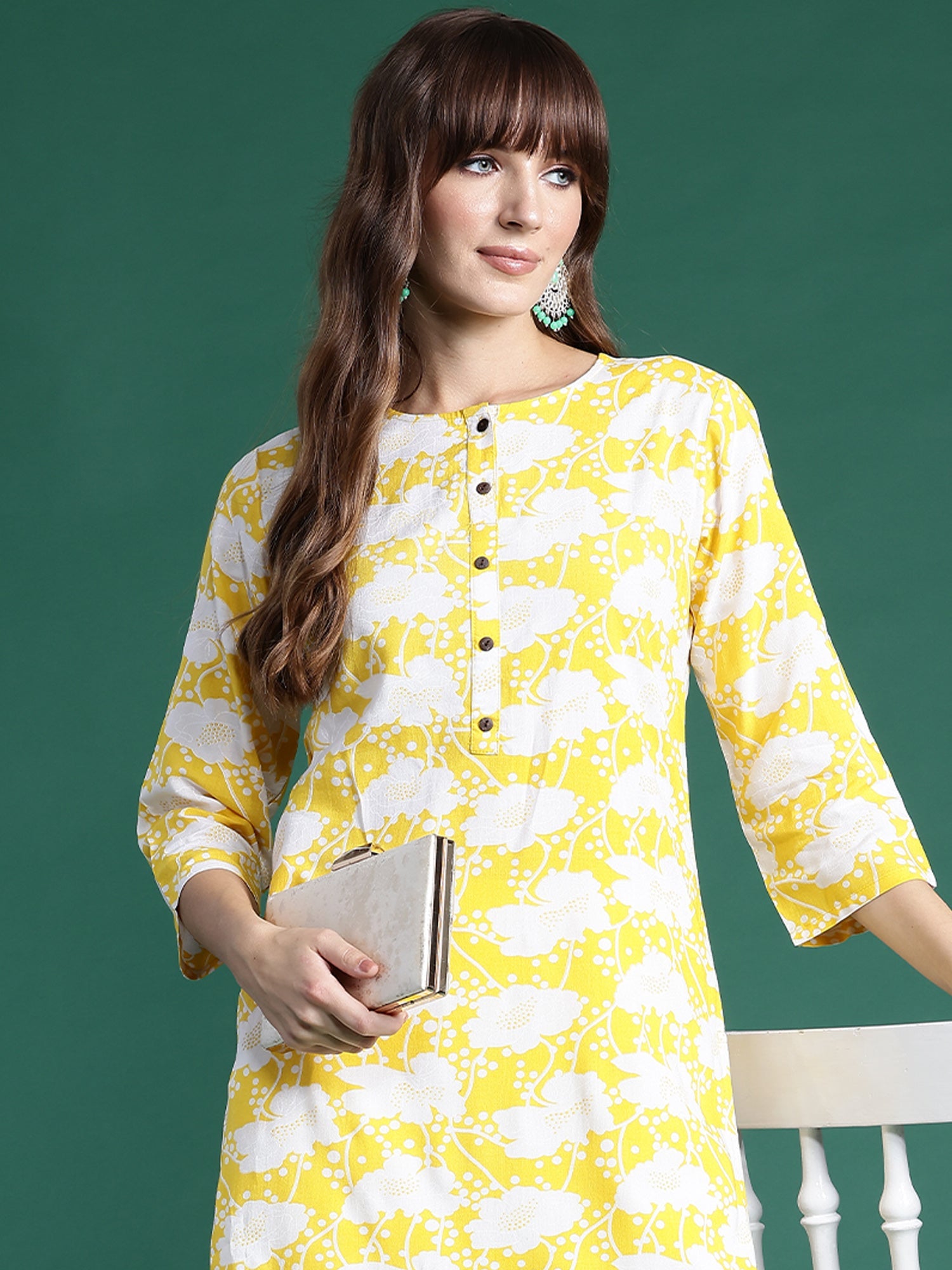 Women's Yellow Viscose Rayon Kurta - Taantav