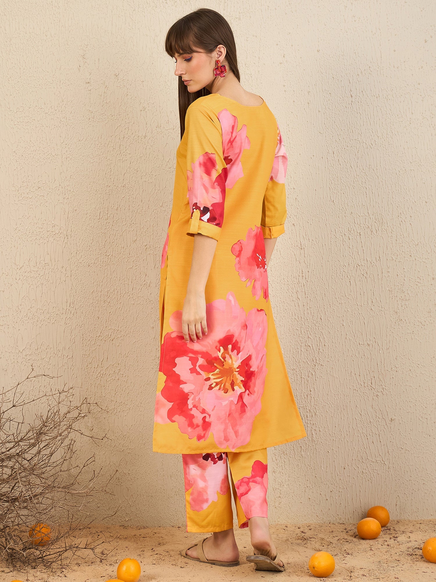 Women's Yellow Cotton Blend Kurta Set - Taantav