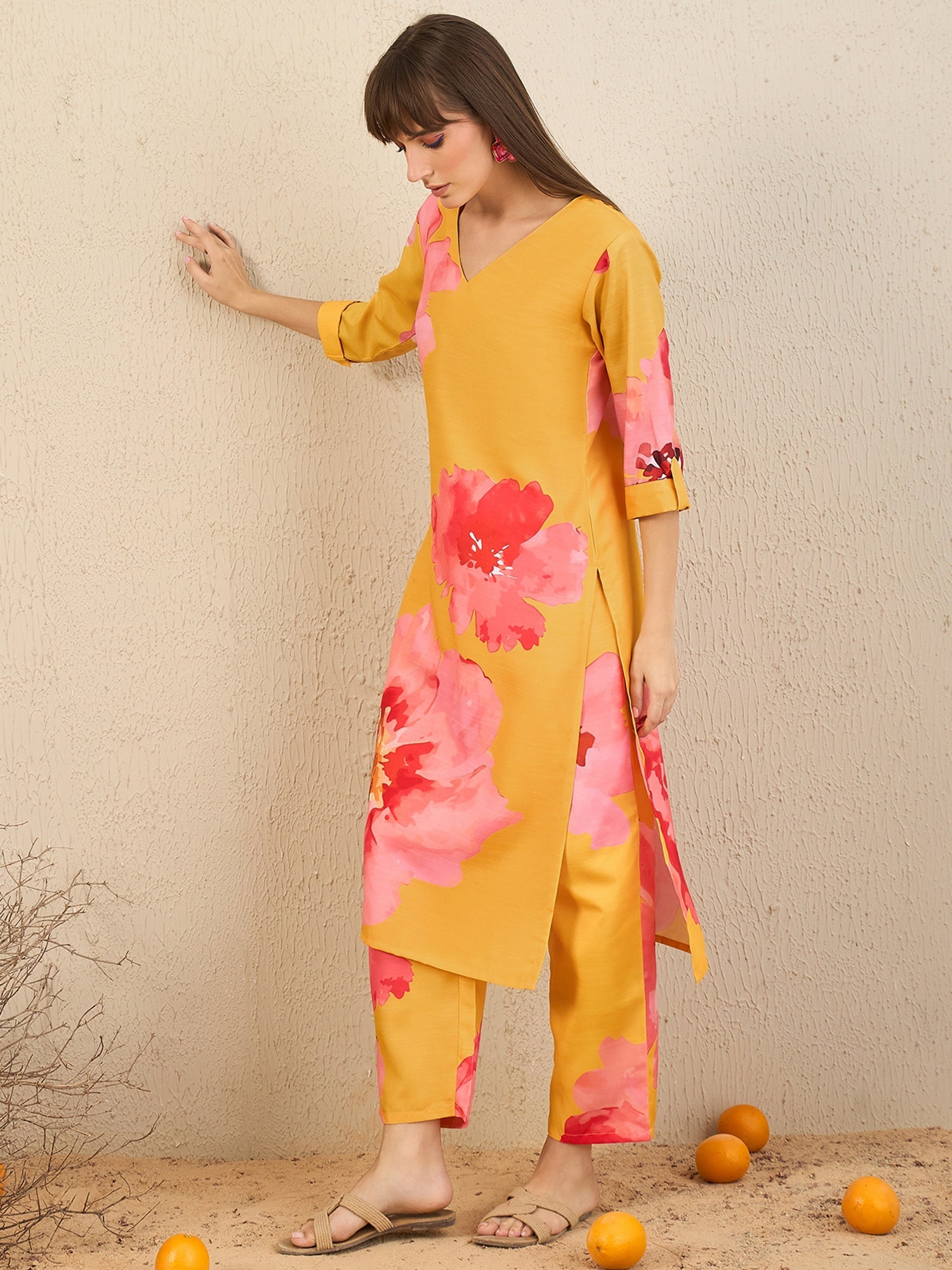 Women's Yellow Cotton Blend Kurta Set - Taantav