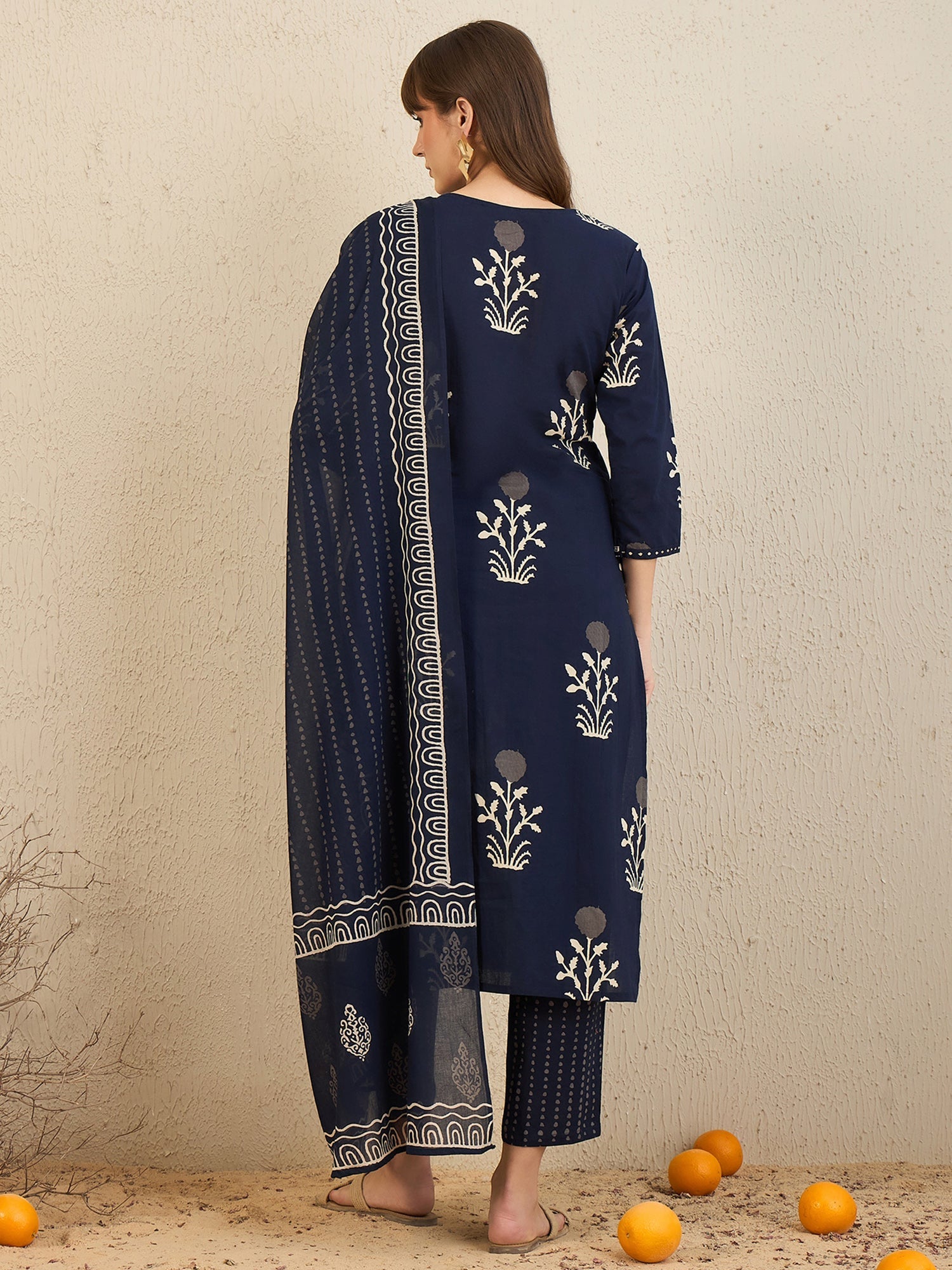 Women's Navy Blue Pure Cotton Kurta Set - Taantav