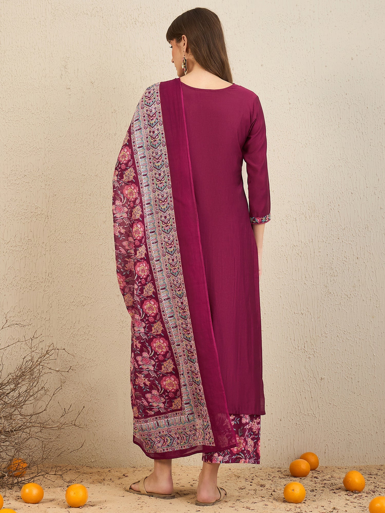 Women's Burgundy Cotton Blend Kurta Set - Taantav