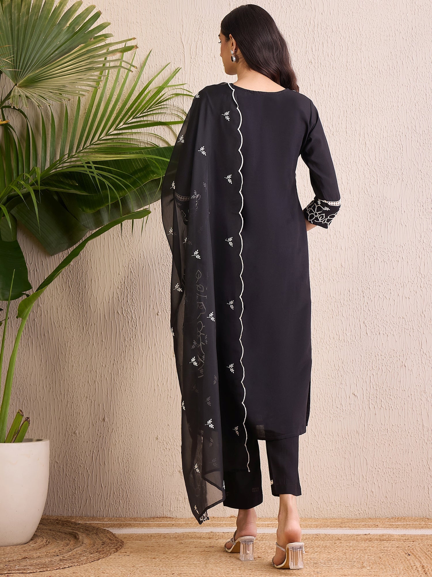 Women's Black Silk Blend Kurta Set - Taantav