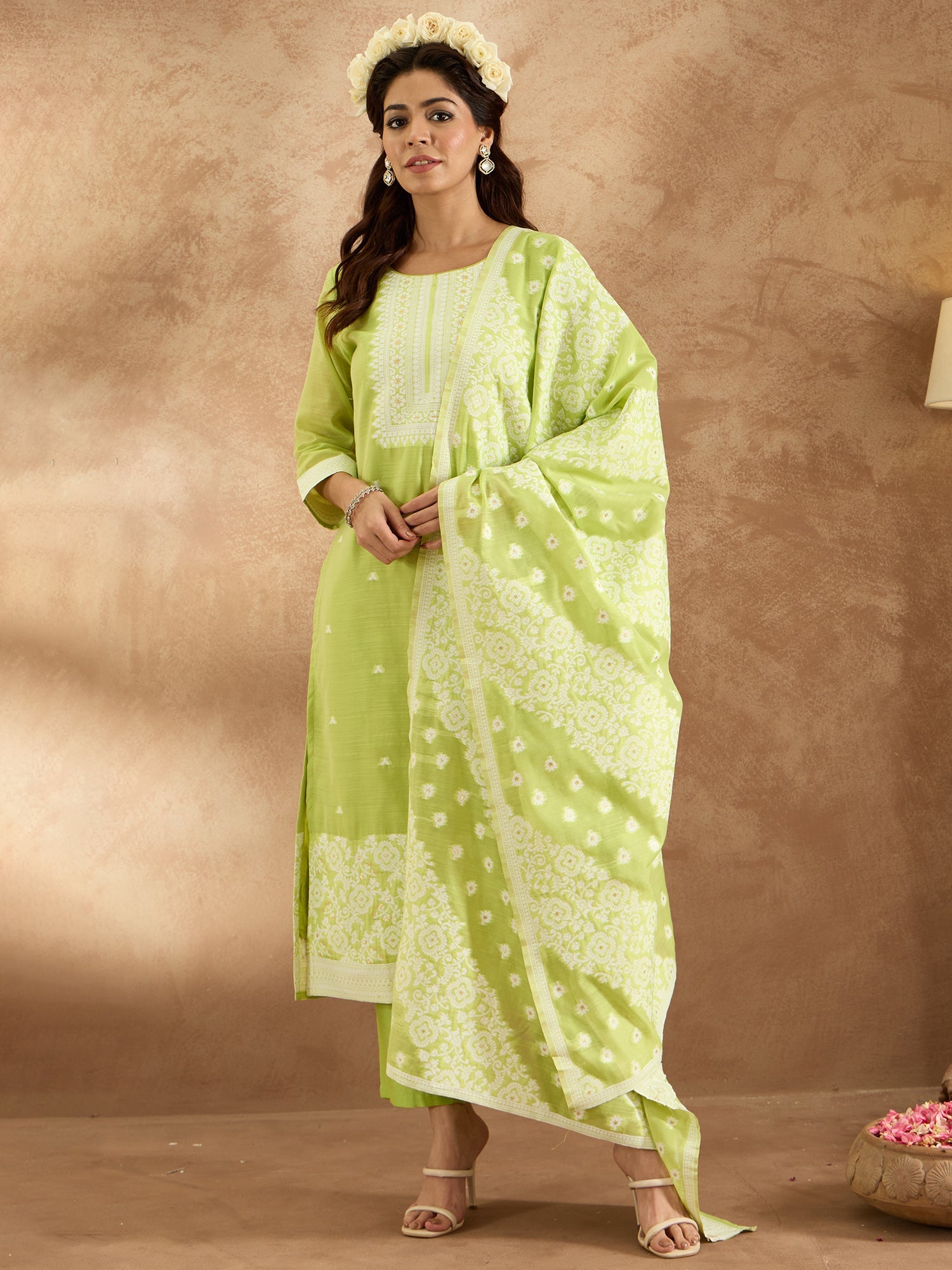 Women's Fluorescent Green Silk Blend Kurta Set - Taantav