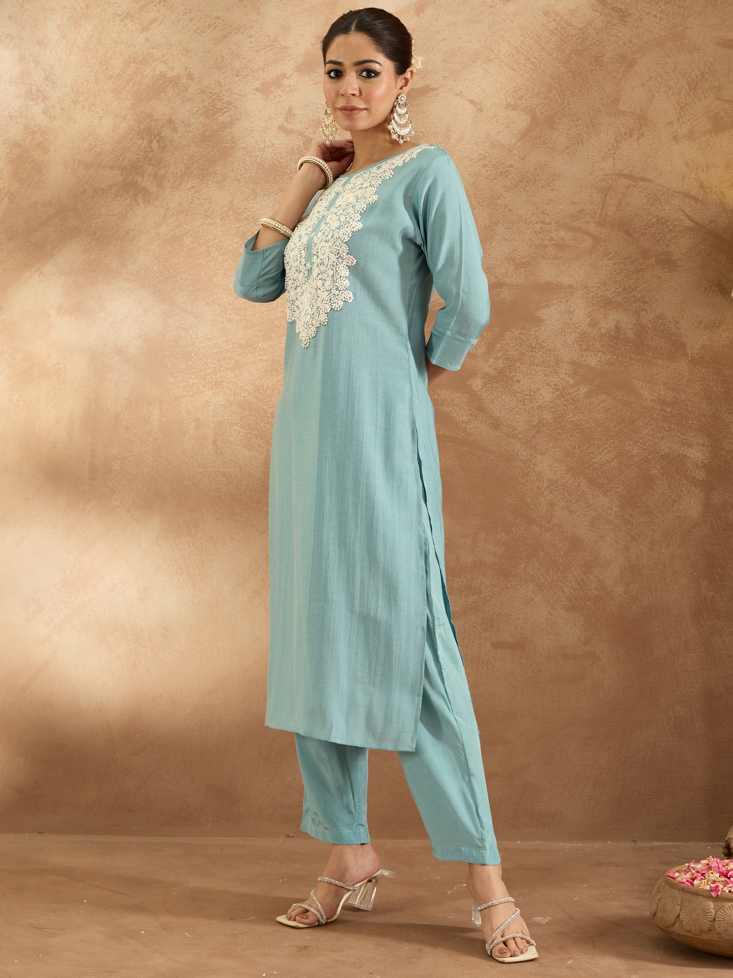 Women's Blue Silk Blend Kurta Set - Taantav