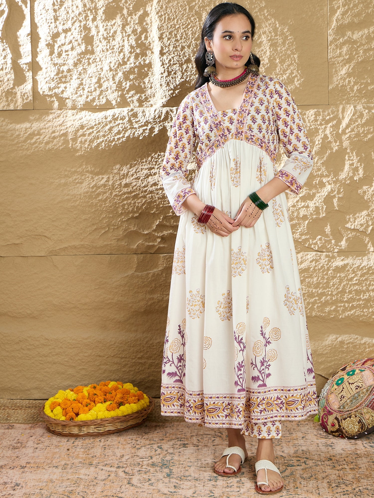 Women's White Pure Cotton Kurta Set - Taantav