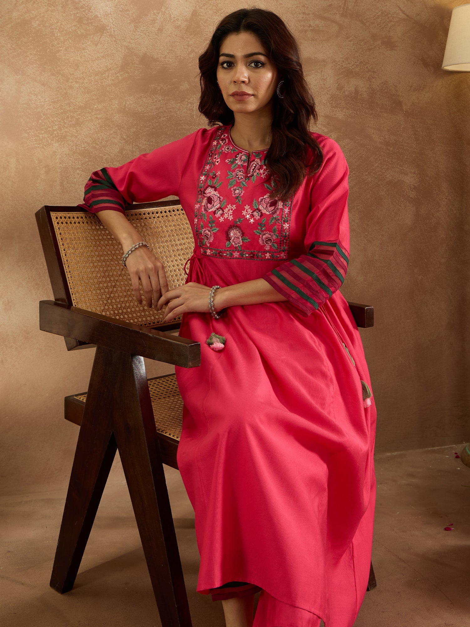 Women's Pink Liva Kurta Set - Taantav