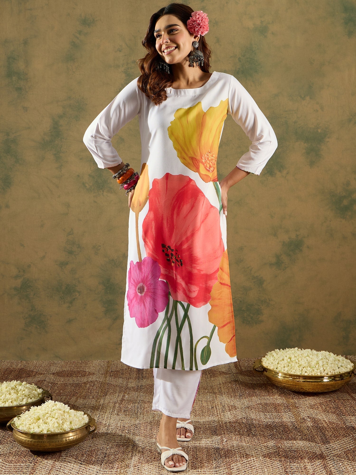 Women's White Cotton Blend Kurta Set - Taantav