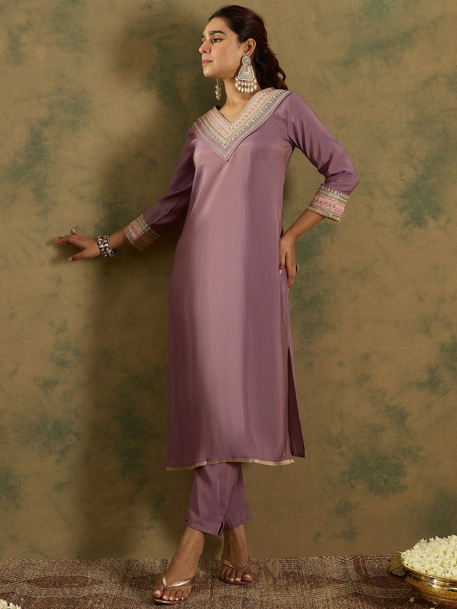 Women's Lavender Silk Blend Kurta Set - Taantav