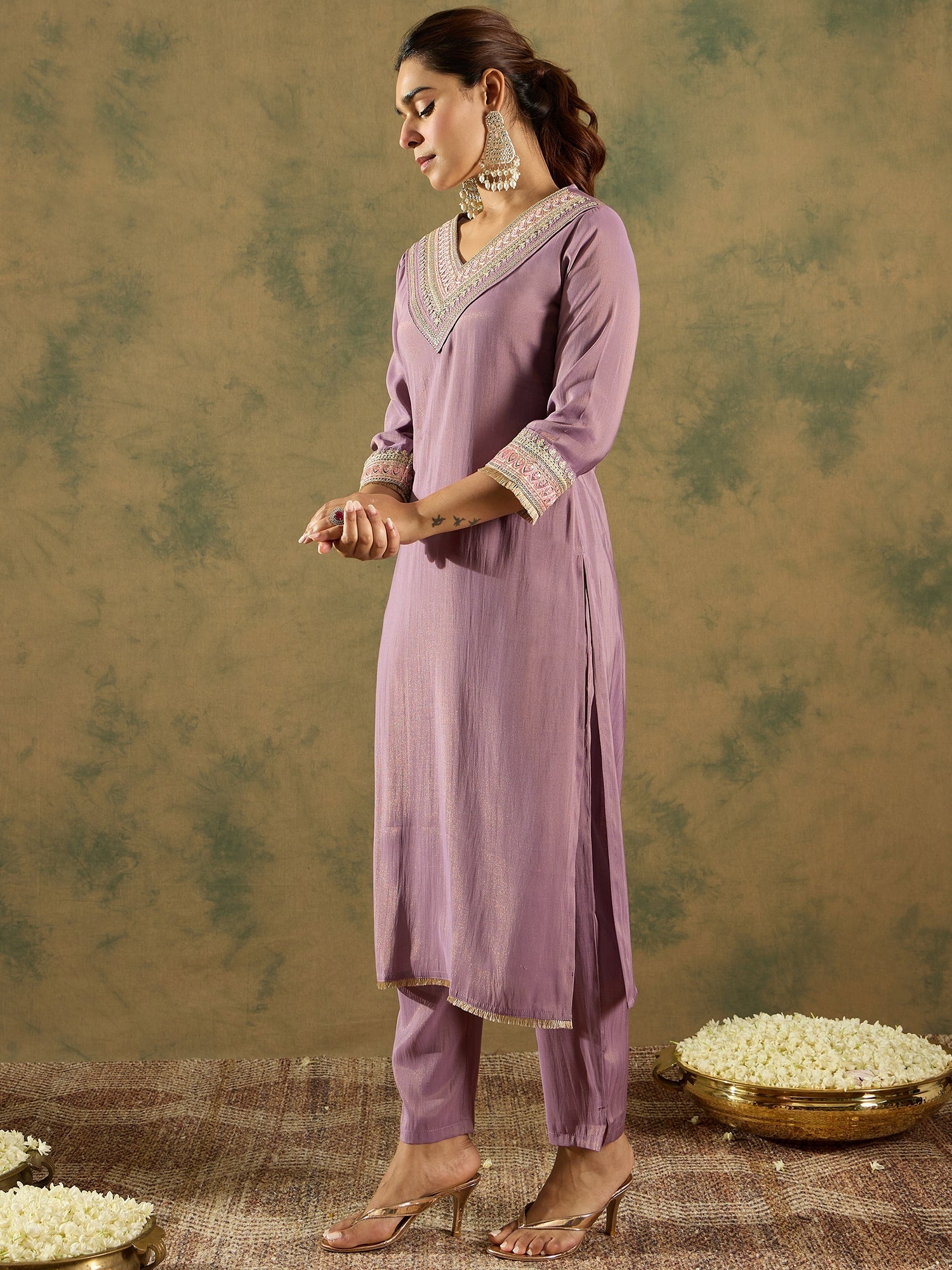 Women's Lavender Silk Blend Kurta Set - Taantav