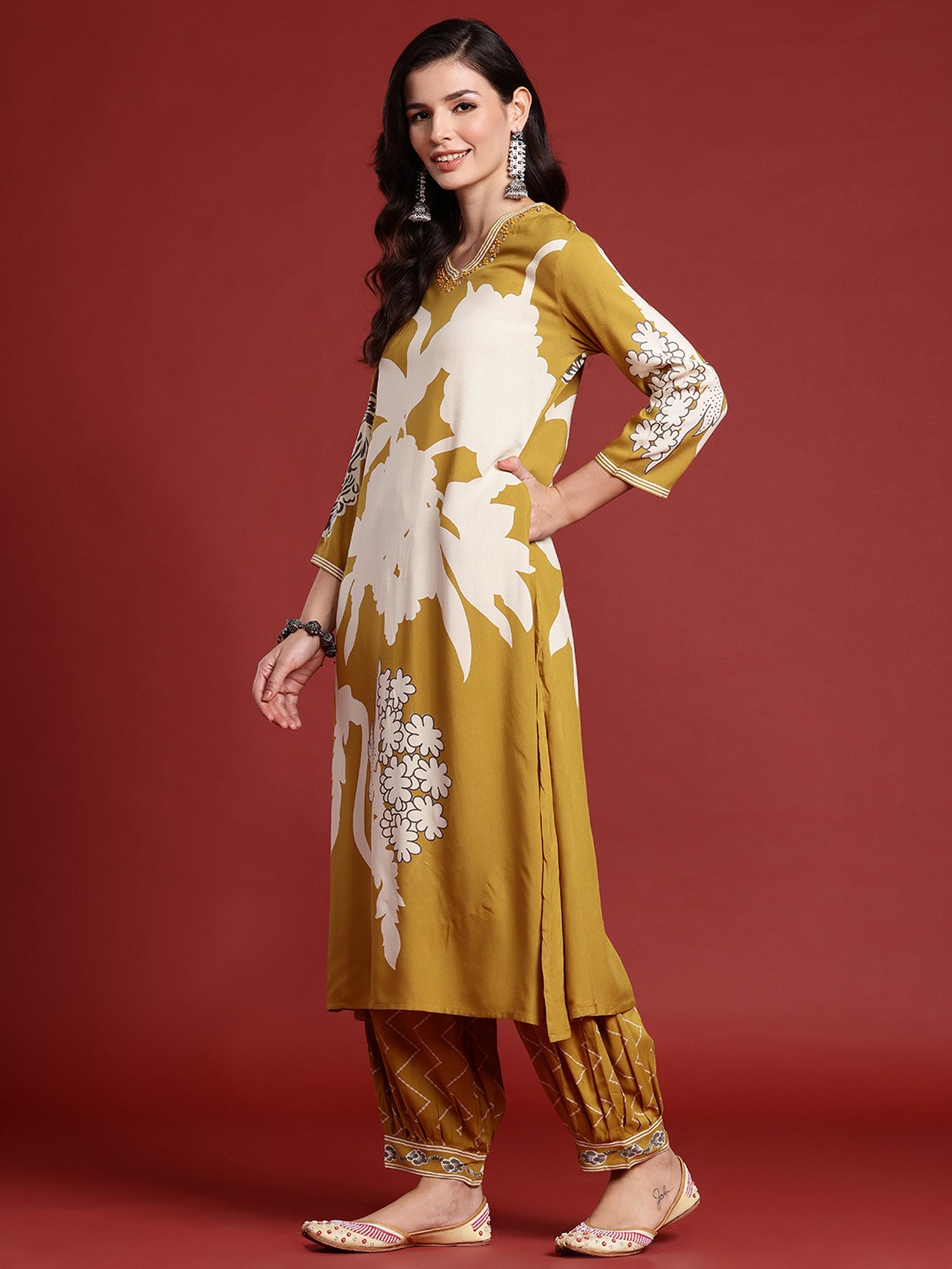 Women's Mustard Viscose Rayon Kurta Set - Taantav