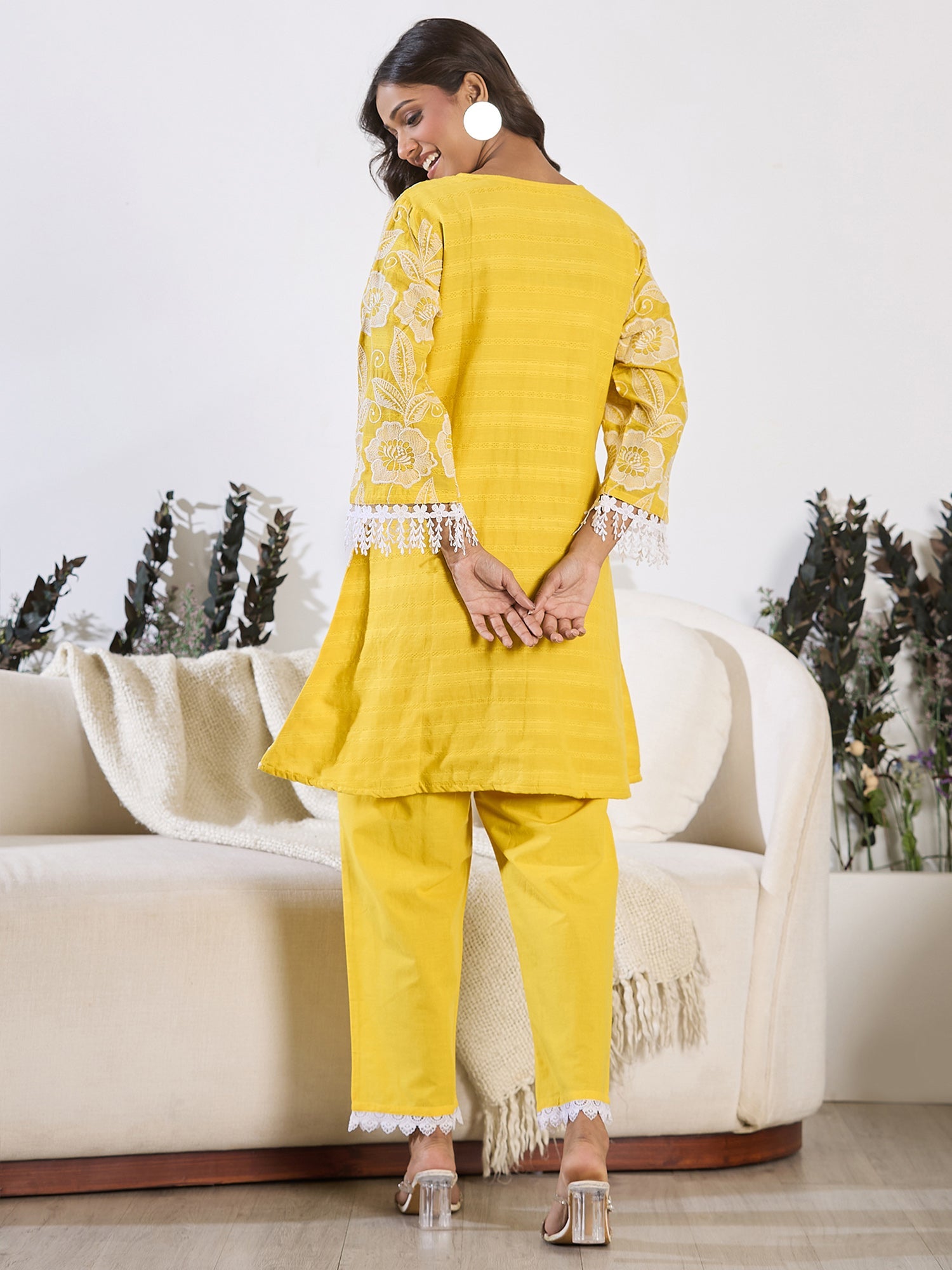 Women's Mustard Pure Cotton Kurta Set - Taantav