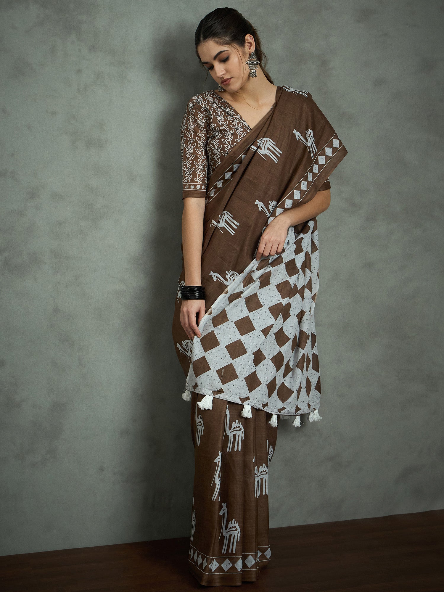 Color_Brown
