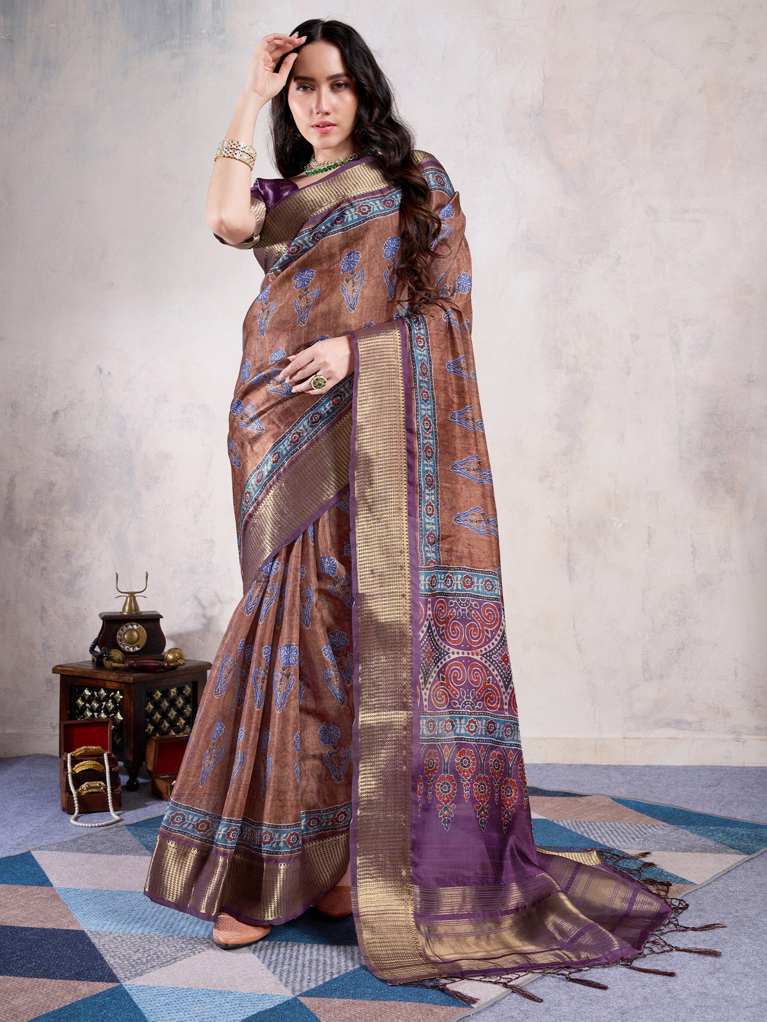 Color_Brown